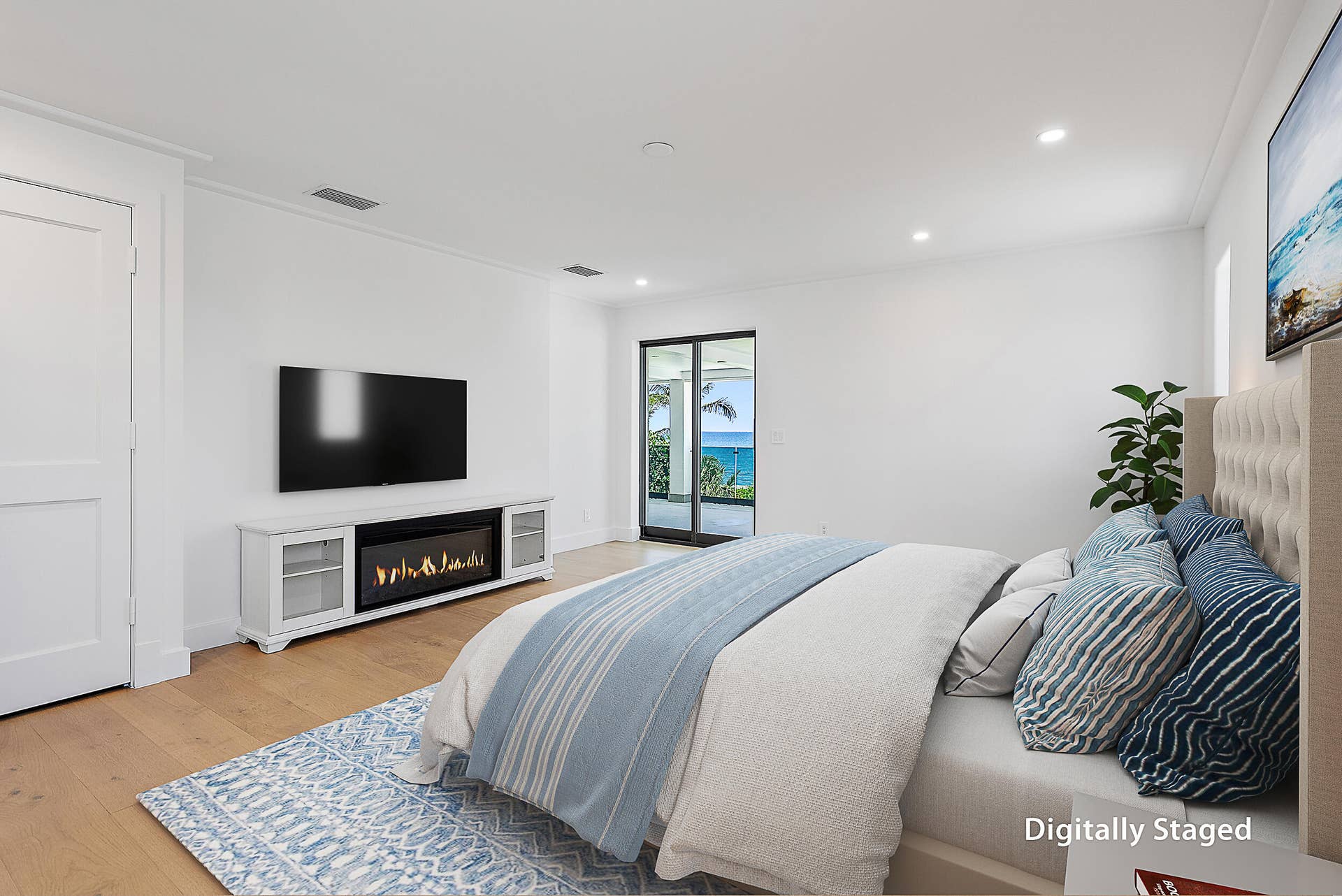 22 Ocean Drive, Jupiter Inlet Colony, FL 33469 Guest Bedroom Digitally Staged