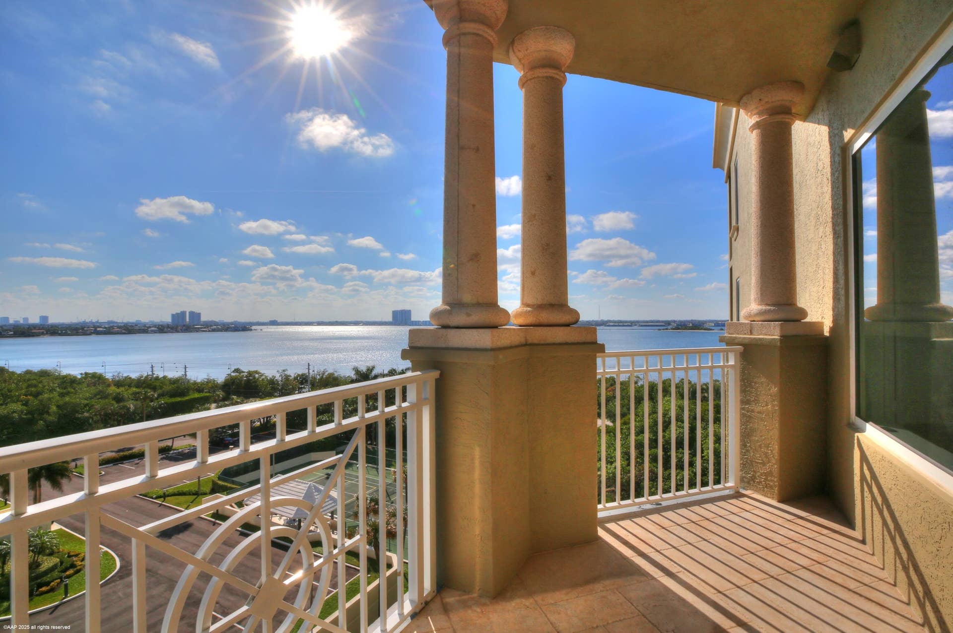 5310 N Ocean Dr 601 040