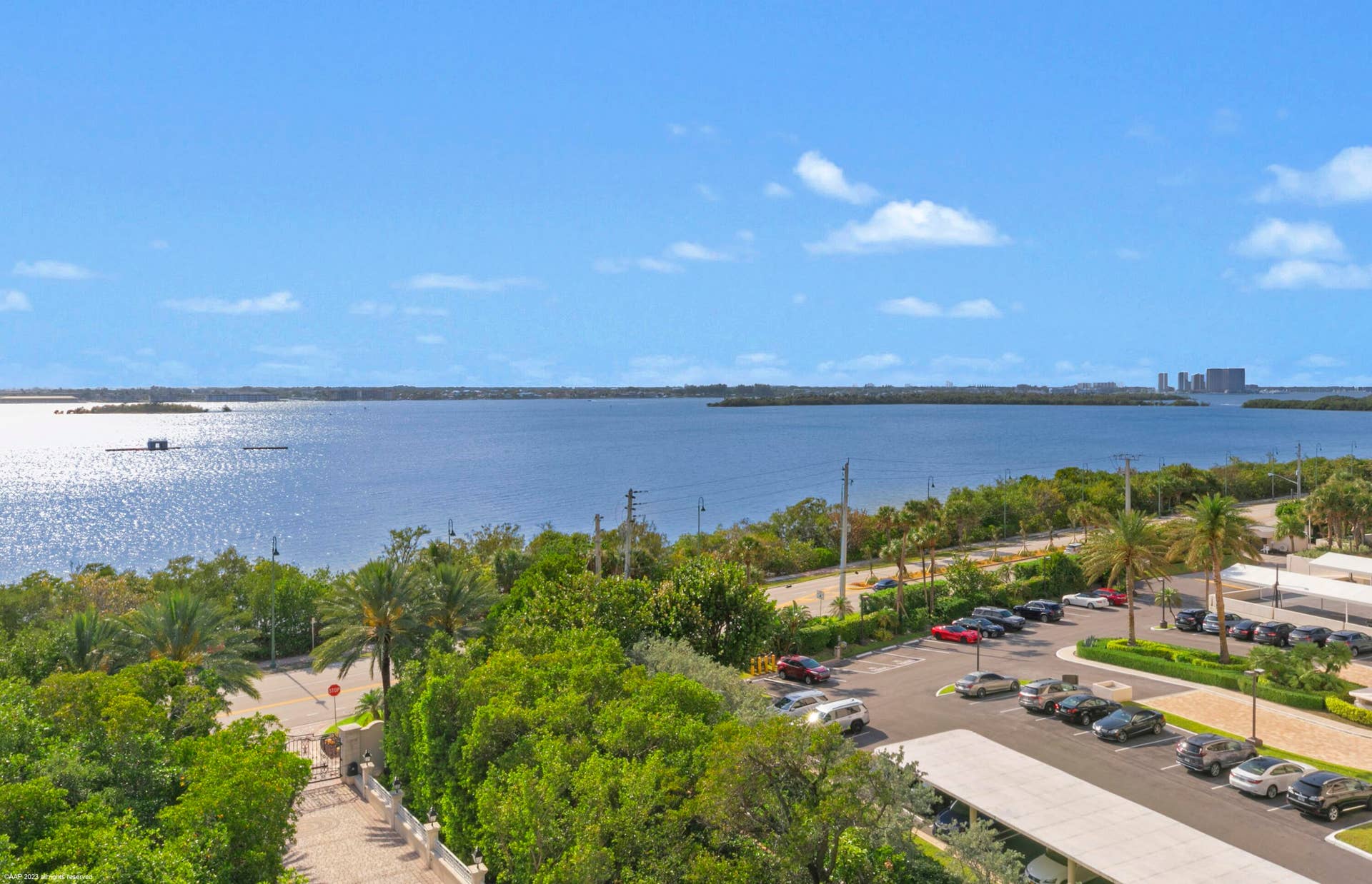 5310 N Ocean Dr 601 028