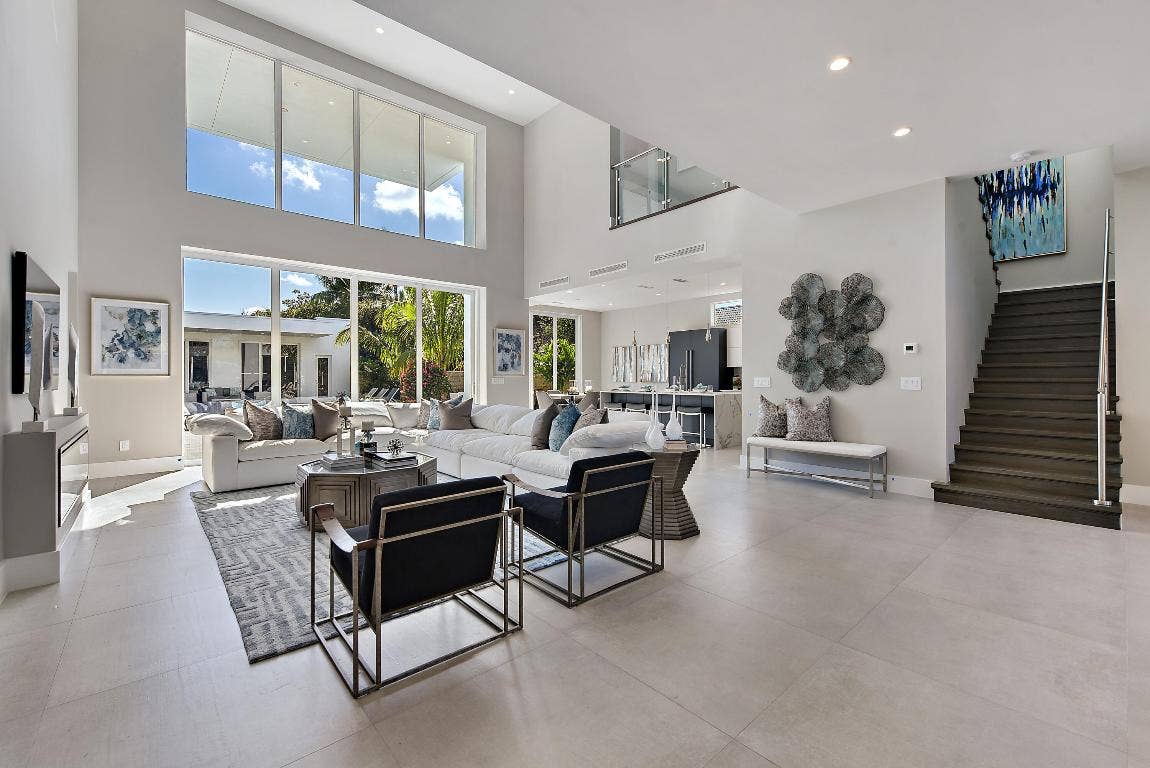 2627 NE 14th Street, Fort Lauderdale, FL 33304