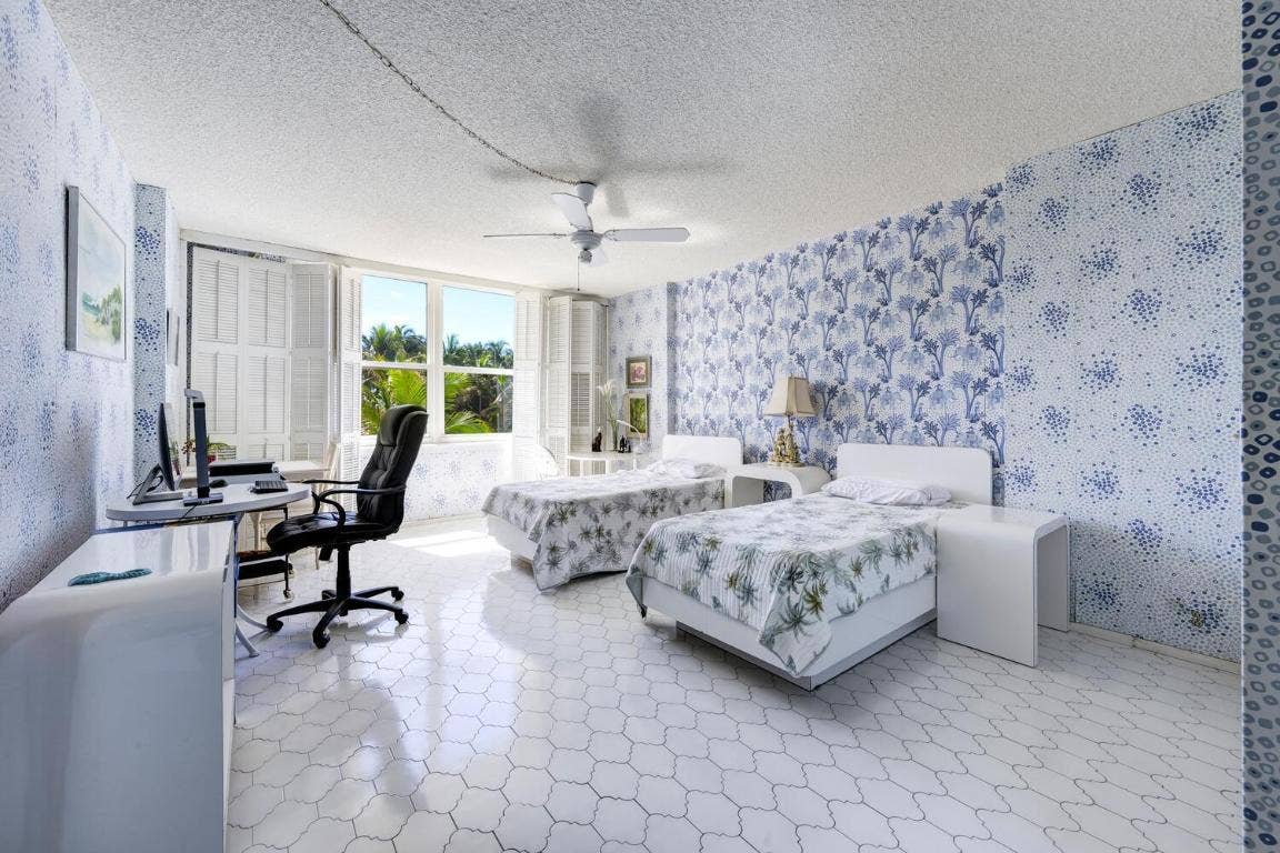 2295 S Ocean Boulevard, #404, Palm Beach, FL 33480