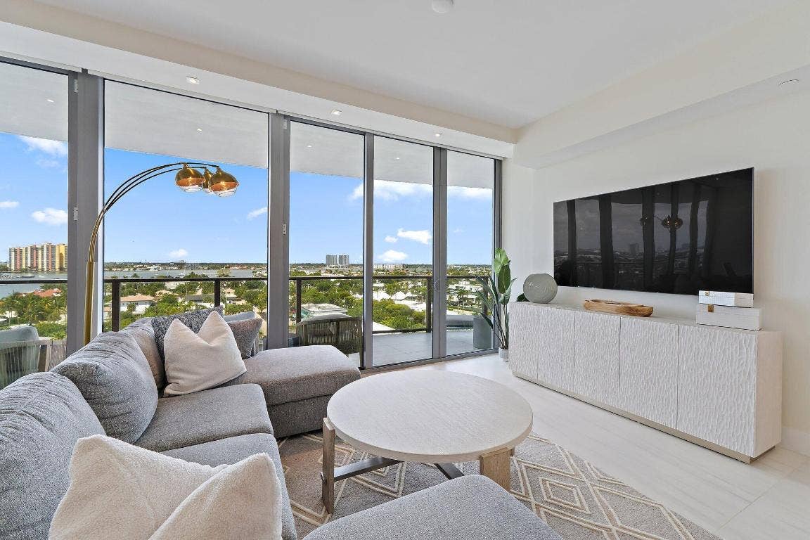 3100 N Ocean, #906, Singer Island, Singer Island, FL 33404 3100 N Ocean, #906, Singer Island, Singer Island, FL 33404