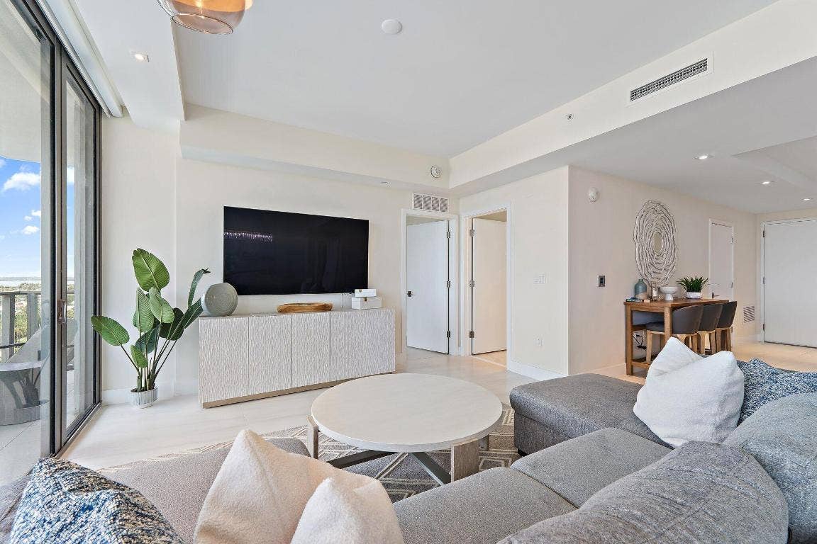 3100 N Ocean, #906, Singer Island, Singer Island, FL 33404 3100 N Ocean, #906, Singer Island, Singer Island, FL 33404