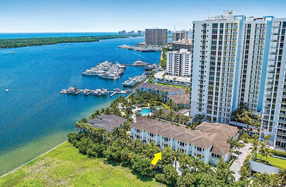 110 Water Club Court N, North Palm Beach, FL 33408 110 Water Club Ct-31-mls-arrow