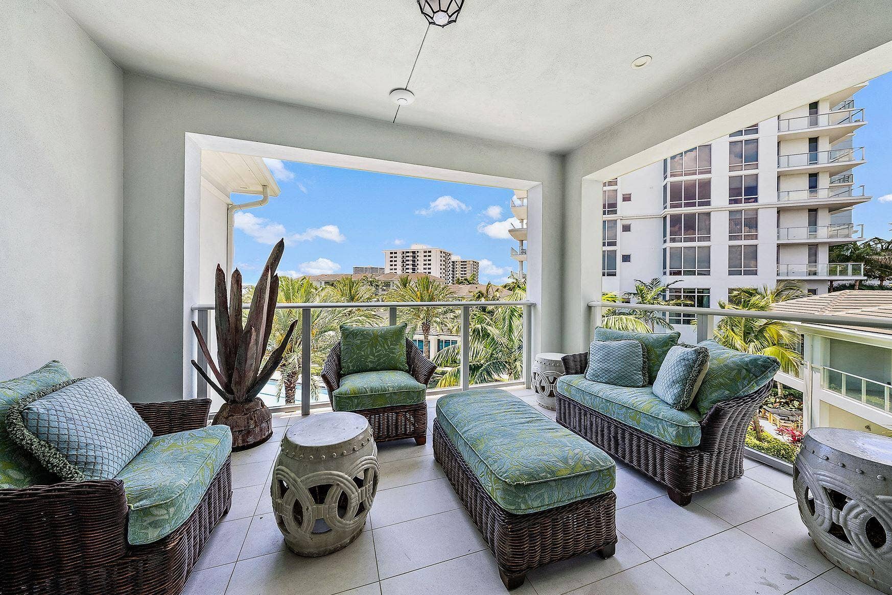 110 Water Club Court N, North Palm Beach, FL 33408 110 Water Club Ct-19-MLS