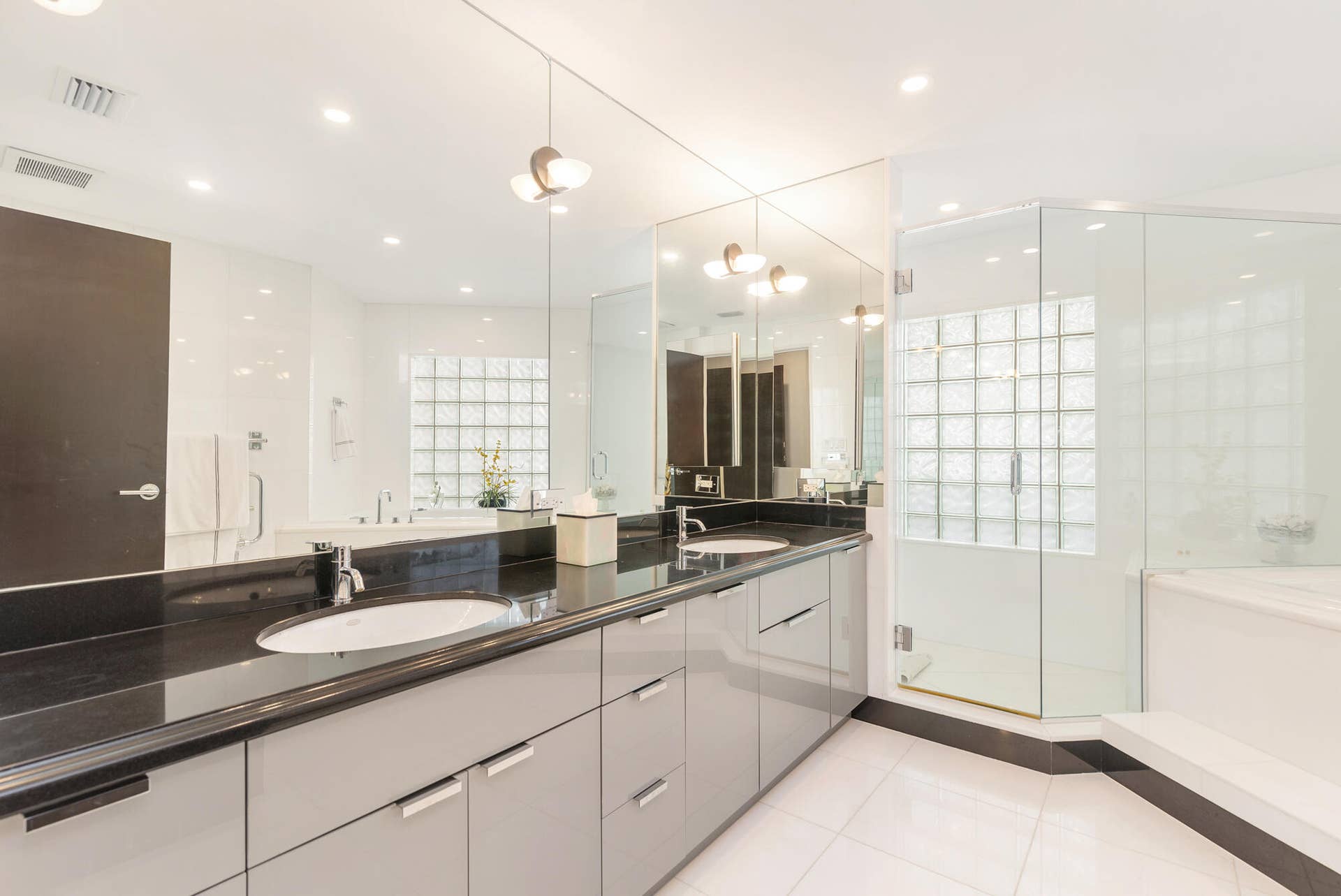 2000 S Ocean Boulevard, #308n, Palm Beach, FL 33480 low-16