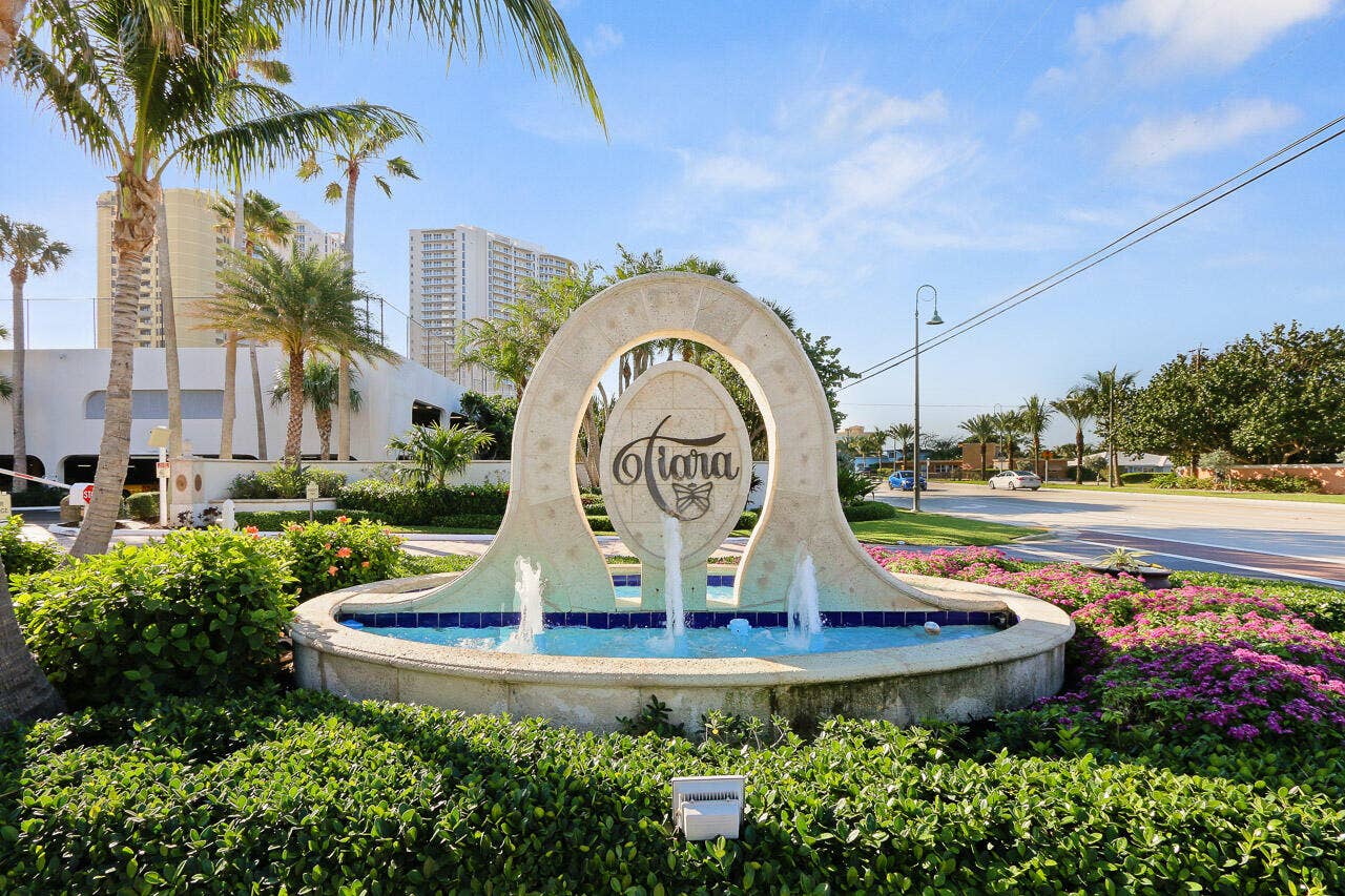 3000 N Ocean Drive, #19e, Singer Island, FL 33404 Welcome to Tiara