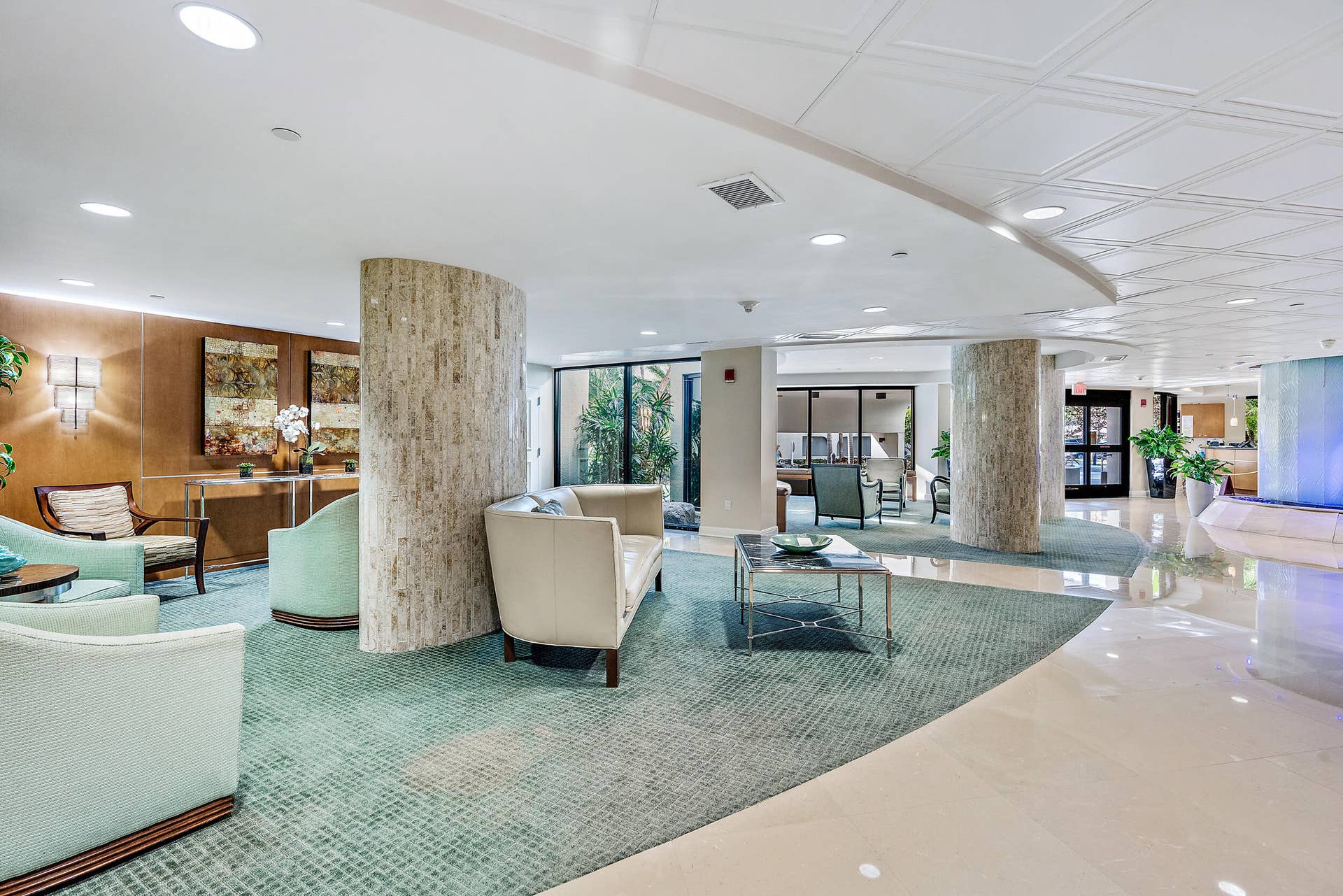 3000 N Ocean Drive, #19e, Singer Island, FL 33404 Tiara Lobby