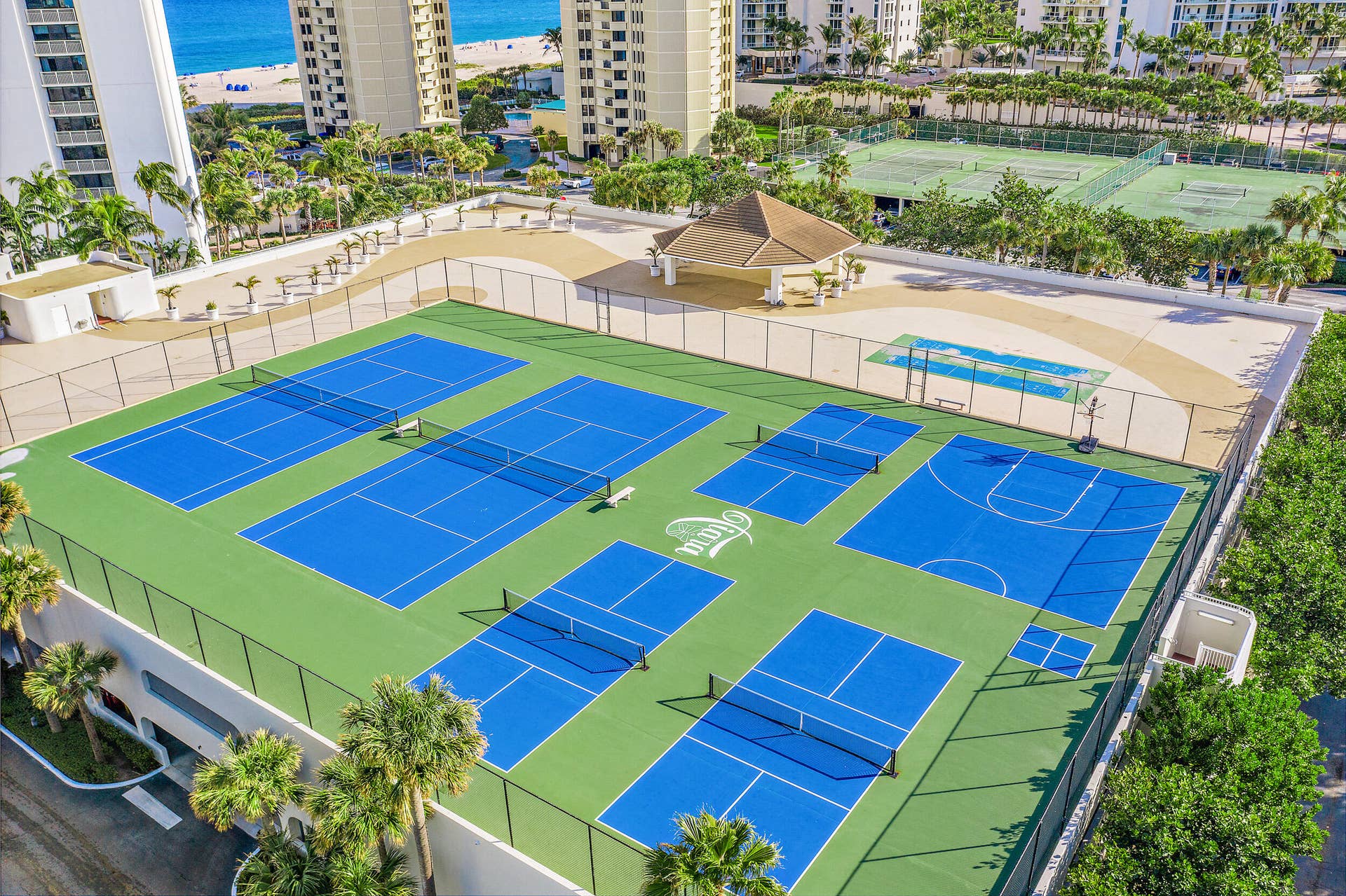 3000 N Ocean Drive, #19e, Singer Island, FL 33404 Tennis ~ Pickleball Courts