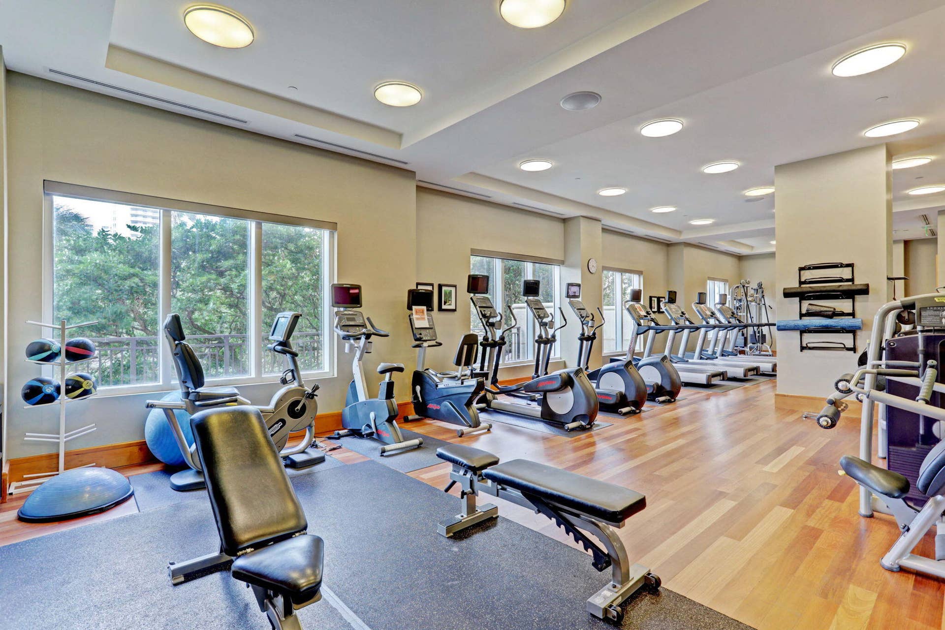 3800 N Ocean Drive, #505, Singer Island, FL 33404 83-web-or-mls-89-print-53-print-untitled