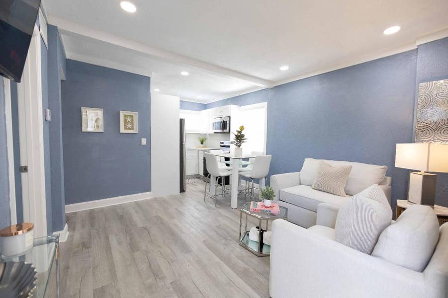 Property photo for 420 Avenida Alegre, #4, West Palm Beach, FL
