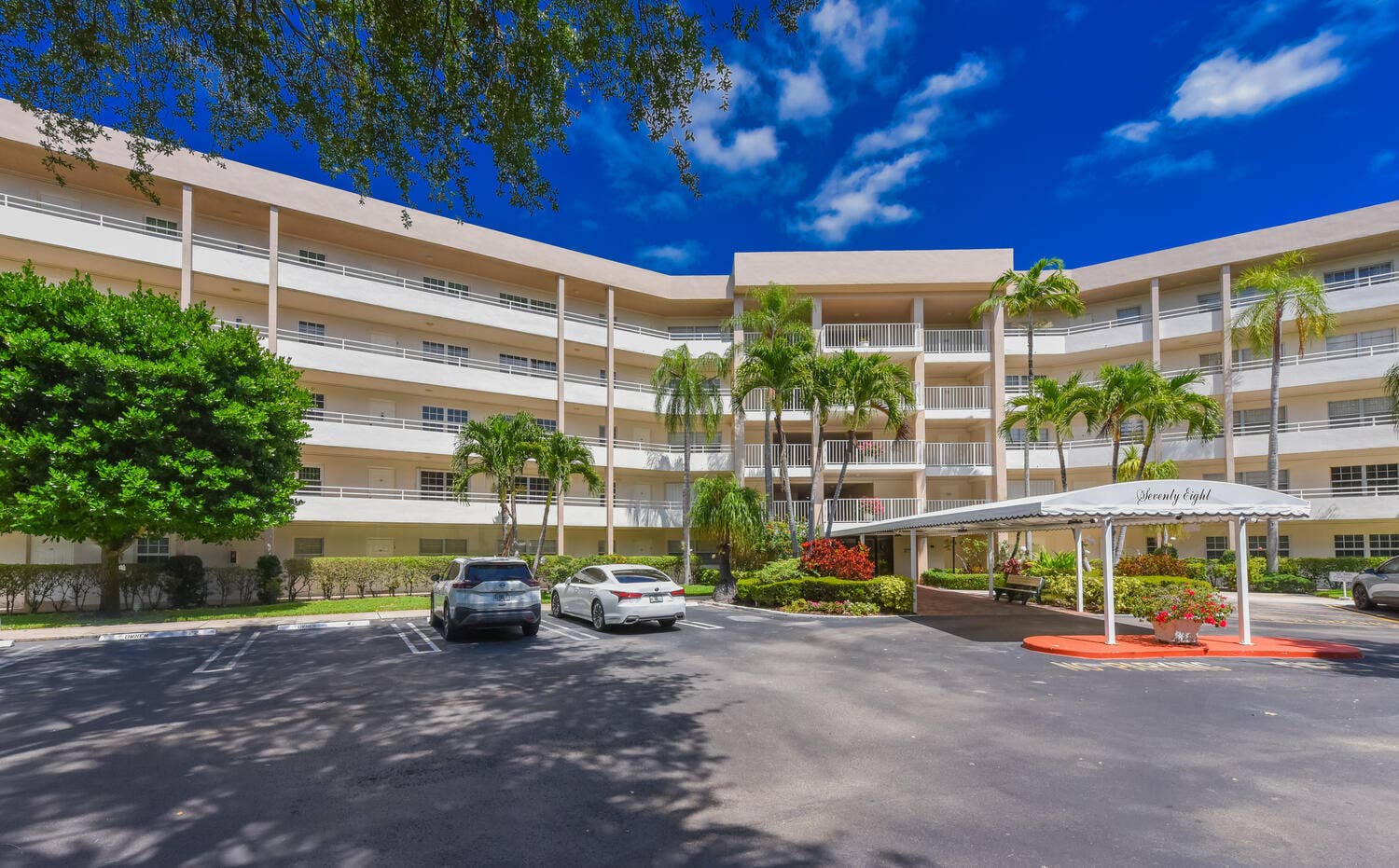 3960 Oaks Clubhouse Drive, #209, Pompano Beach, FL 33069 Building