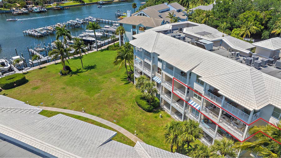Property photo for 432 Bay Colony Drive N, Juno Beach, FL
