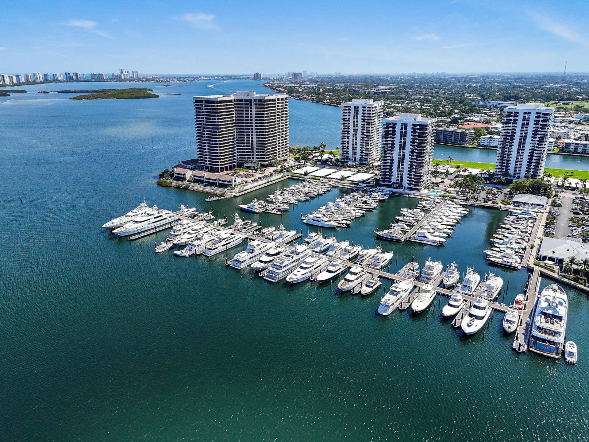 108 Lakeshore Drive, #140, North Palm Beach, FL 33408 108LakeshoreDr#140Aerials(24)