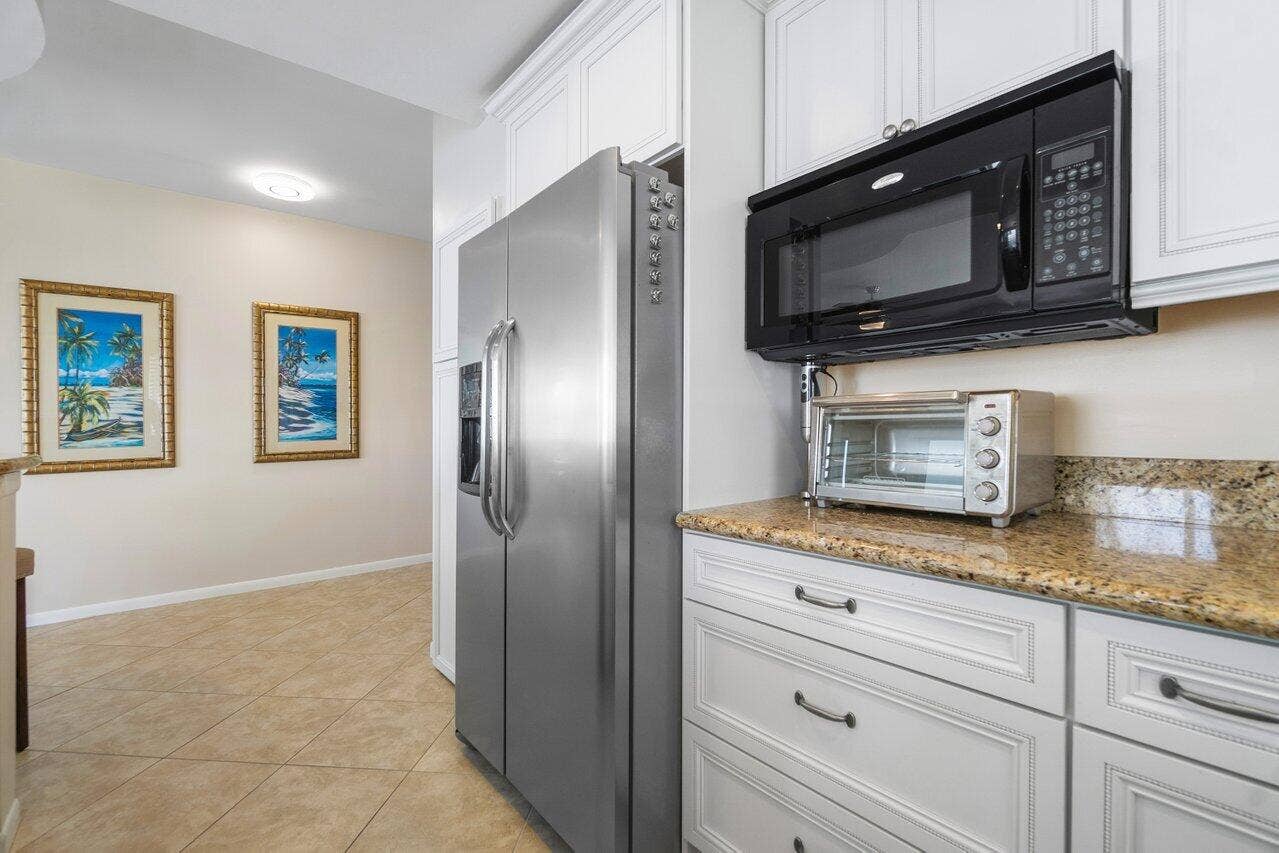 012-120InletWay-204-PalmBeachShores-FL-3