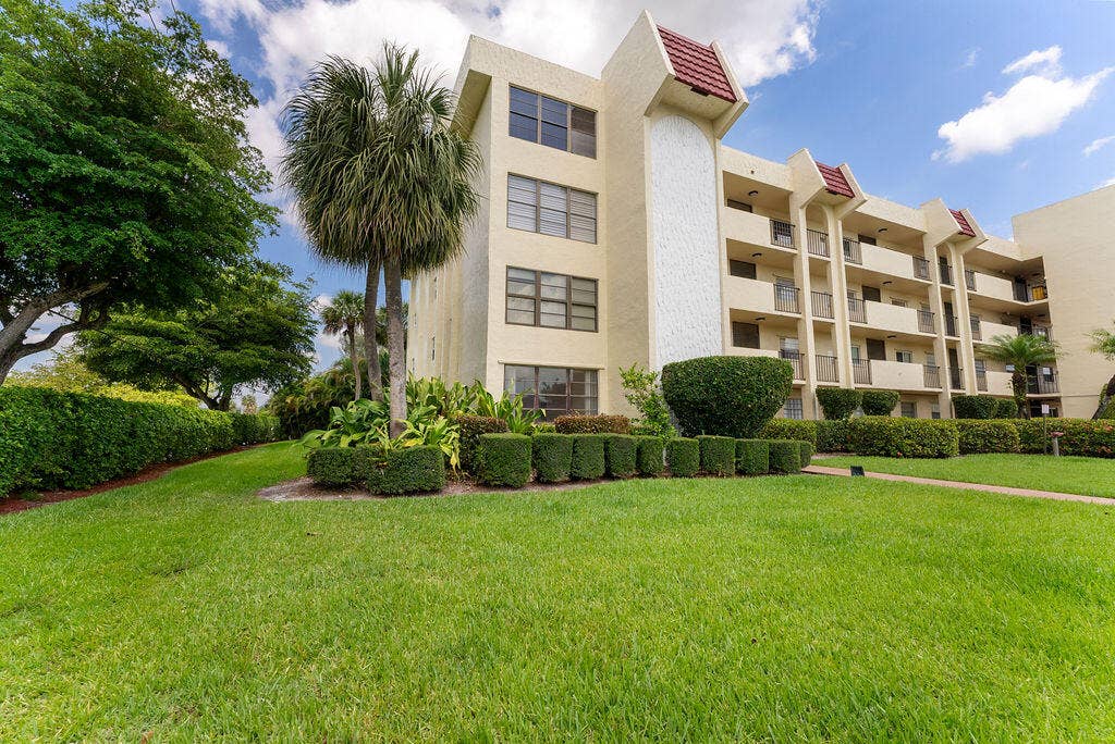 23247 Barwood Lane, #101, Boca Raton, FL 33428