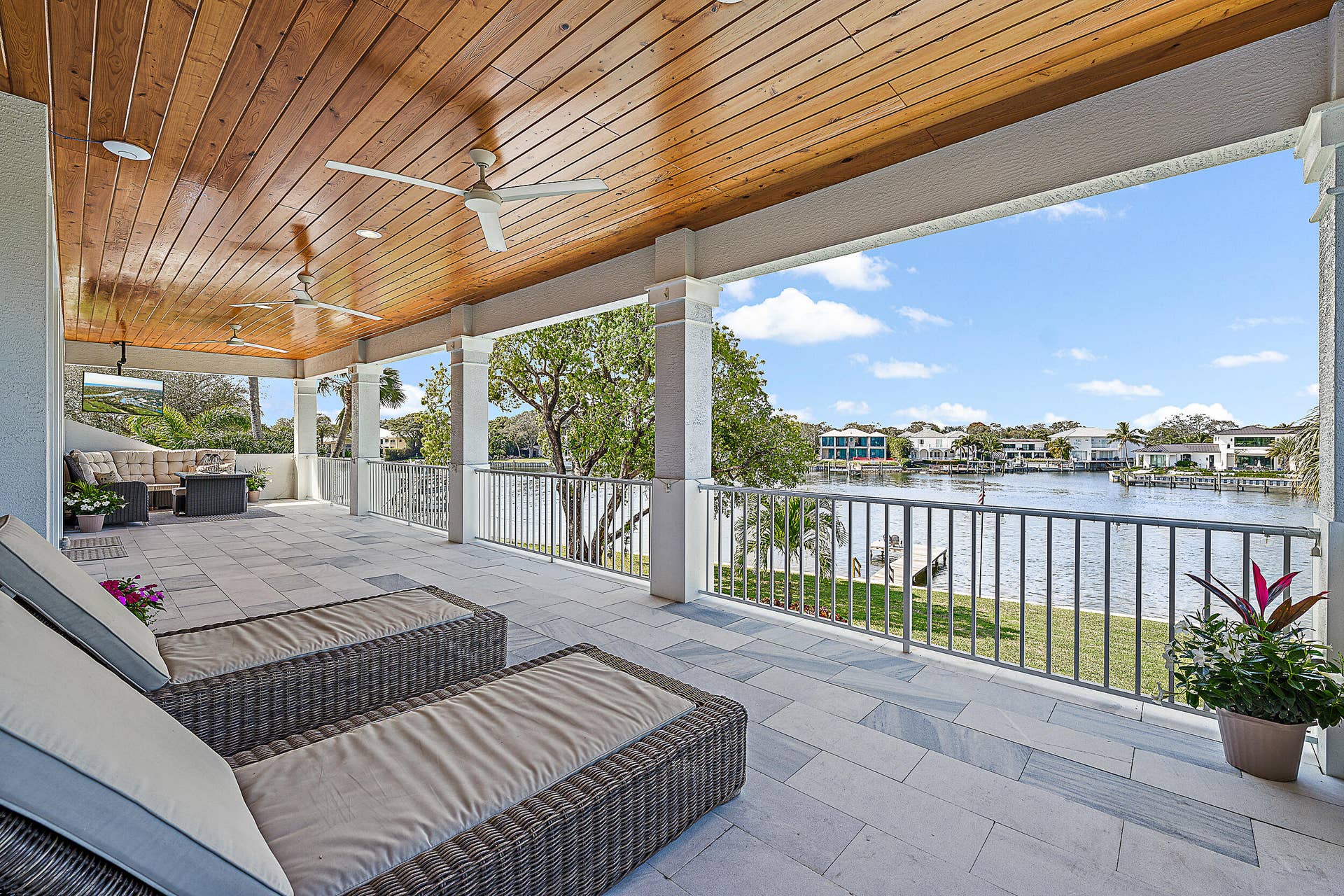 2177 Radnor Court, North Palm Beach, FL 33408 Upstairs Covered Balcony