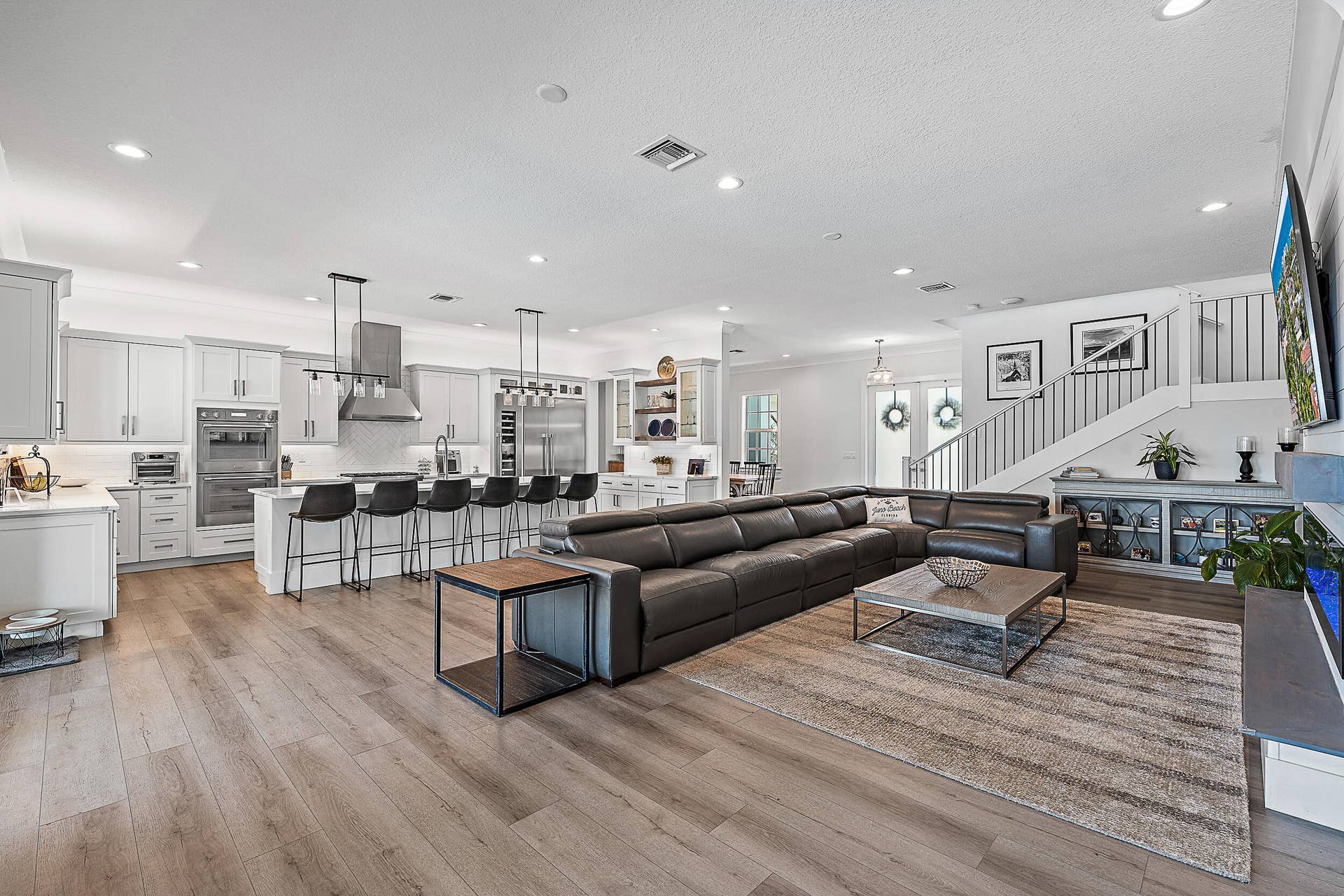 2177 Radnor Court, North Palm Beach, FL 33408 Living Area