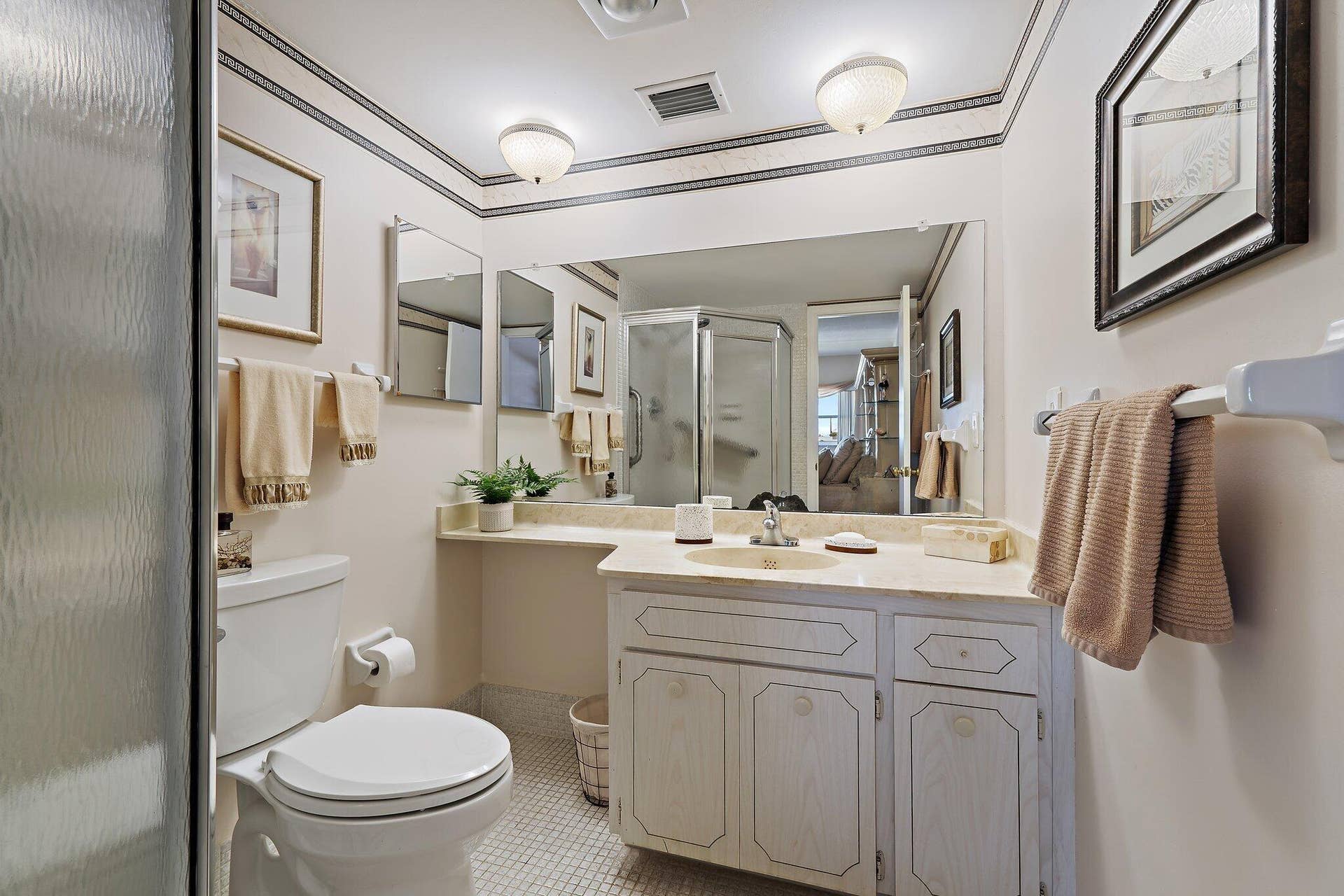 29 Yacht Club Drive, #302-D, North Palm Beach, FL 33408 Primary Bath