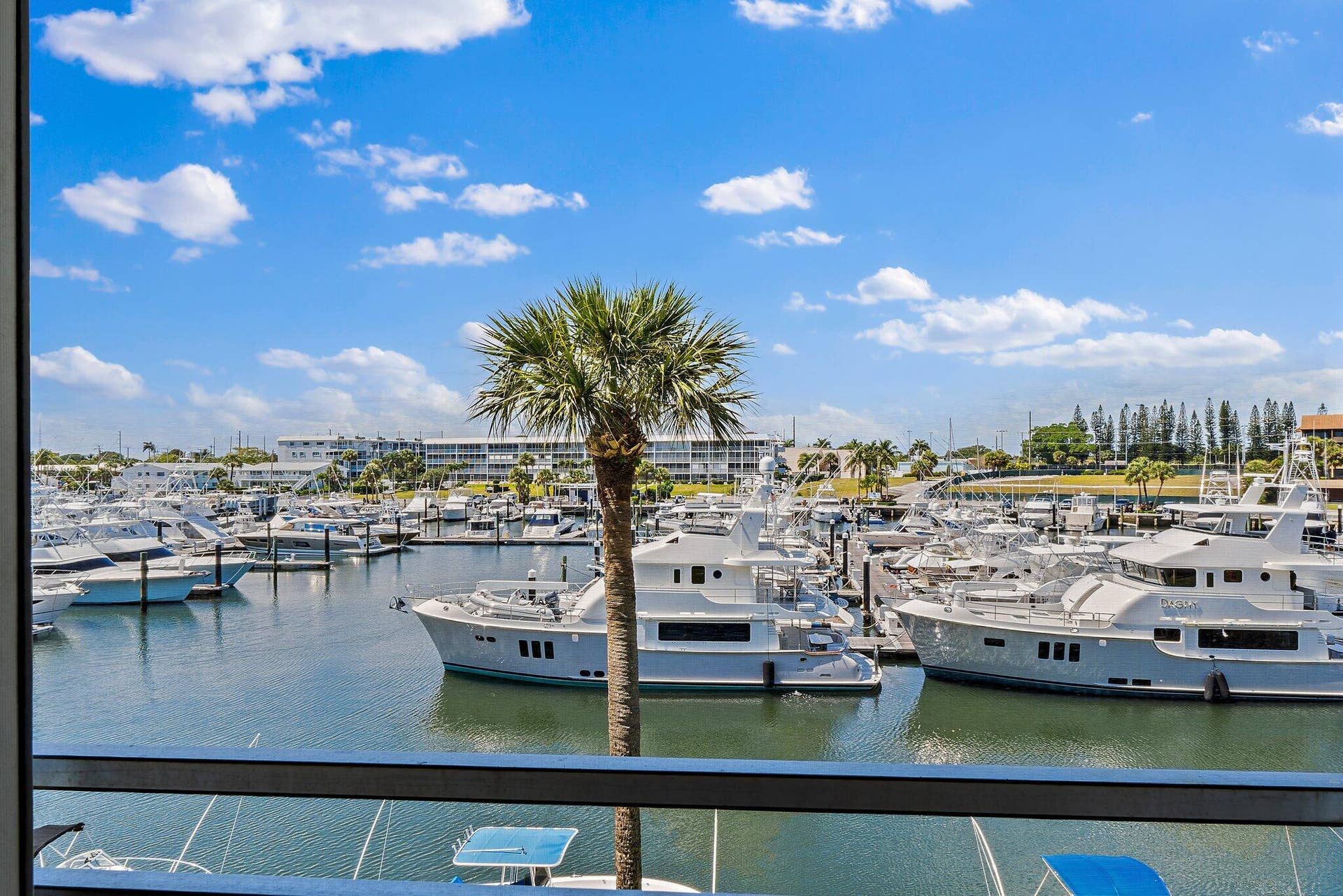 29 Yacht Club Drive, #302-D, North Palm Beach, FL 33408 Marina View