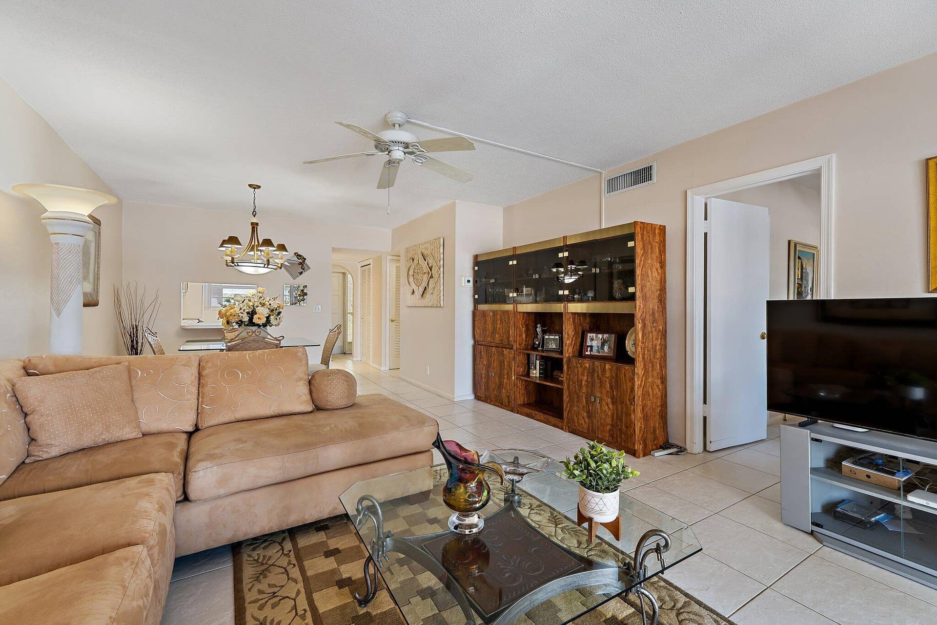 29 Yacht Club Drive, #302-D, North Palm Beach, FL 33408 Living Room - DiningRoom