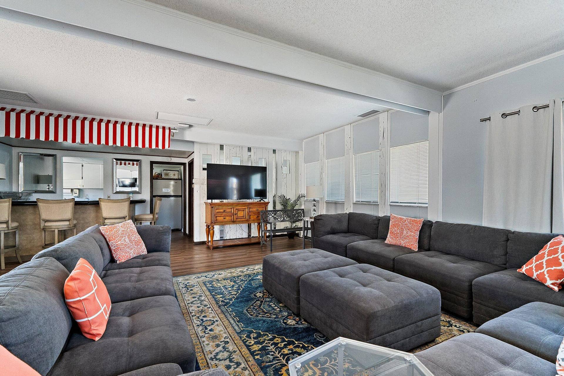 29 Yacht Club Drive, #302-D, North Palm Beach, FL 33408 Clubhouse
