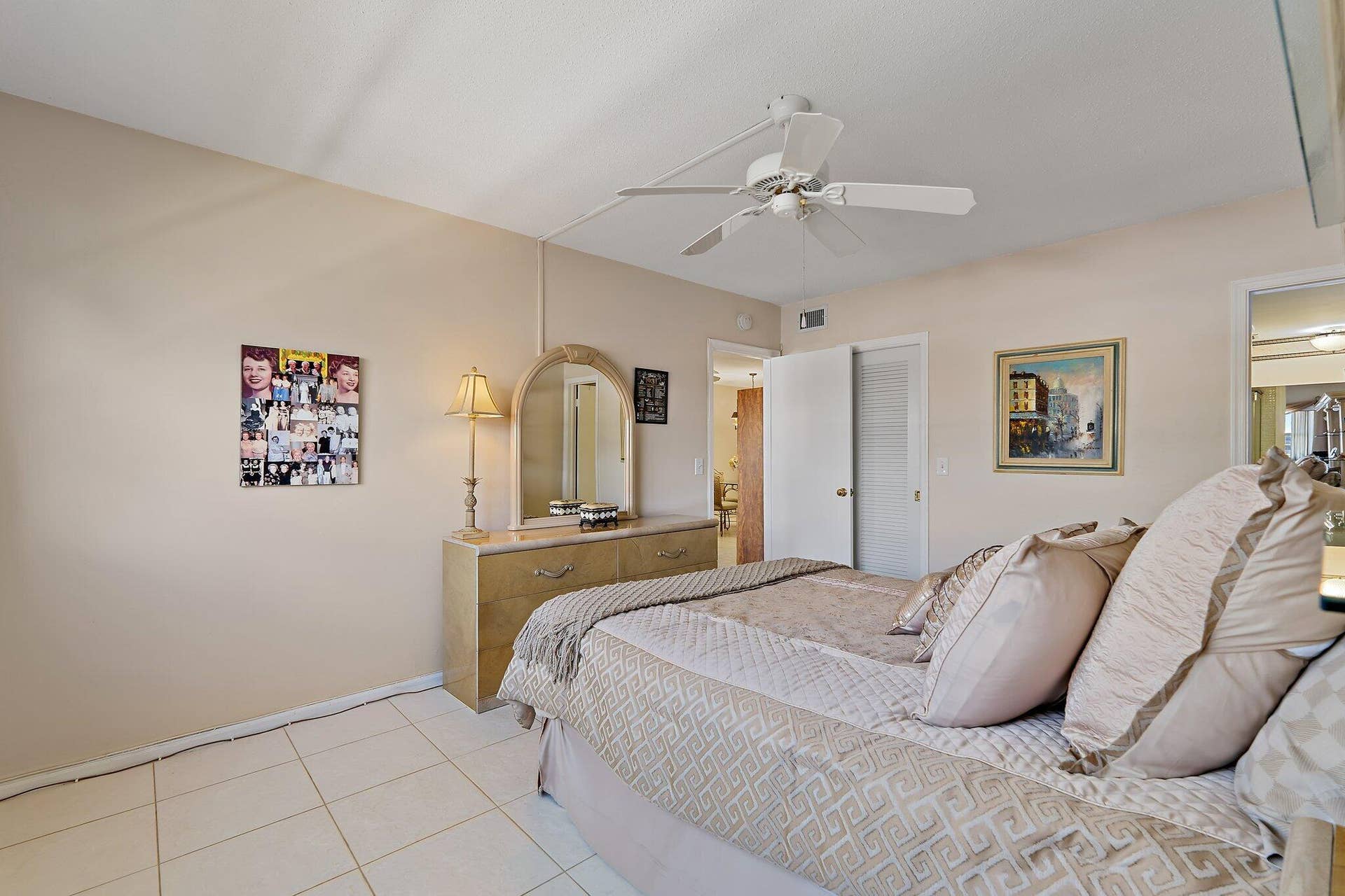 29 Yacht Club Drive, #302-D, North Palm Beach, FL 33408 Primary Bedroom