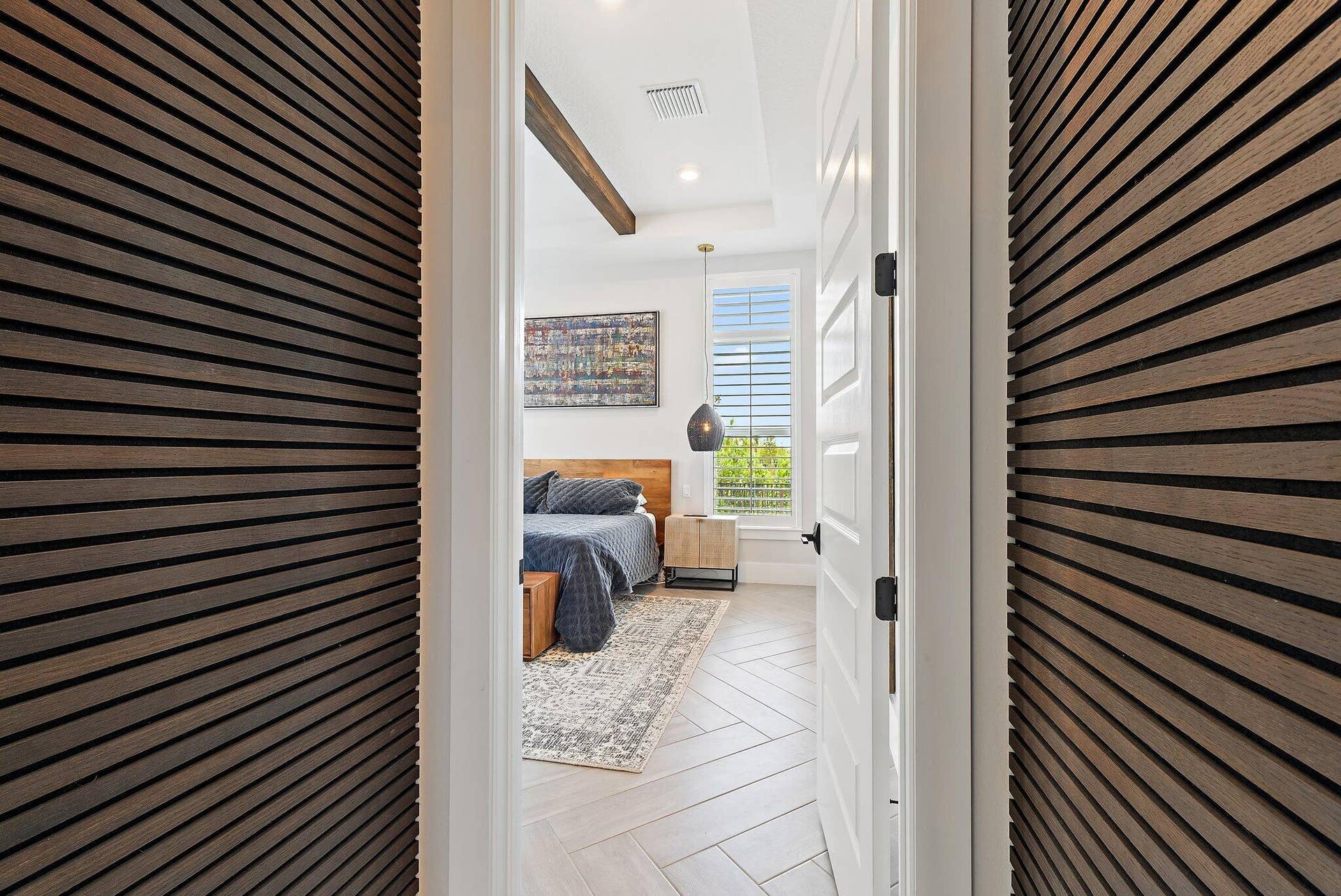 20049 SE Bridgewater Drive, Jupiter, FL 33458 Entry to Primary Suite