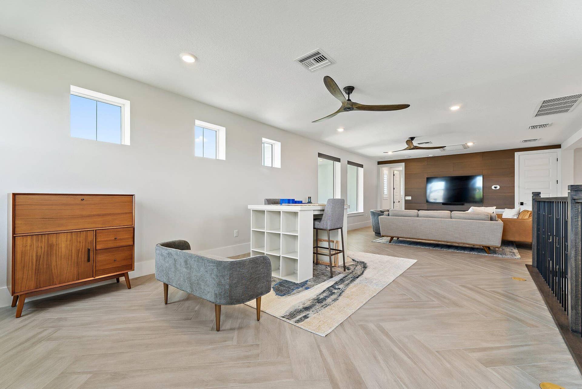20049 SE Bridgewater Drive, Jupiter, FL 33458 2nd FL Loft