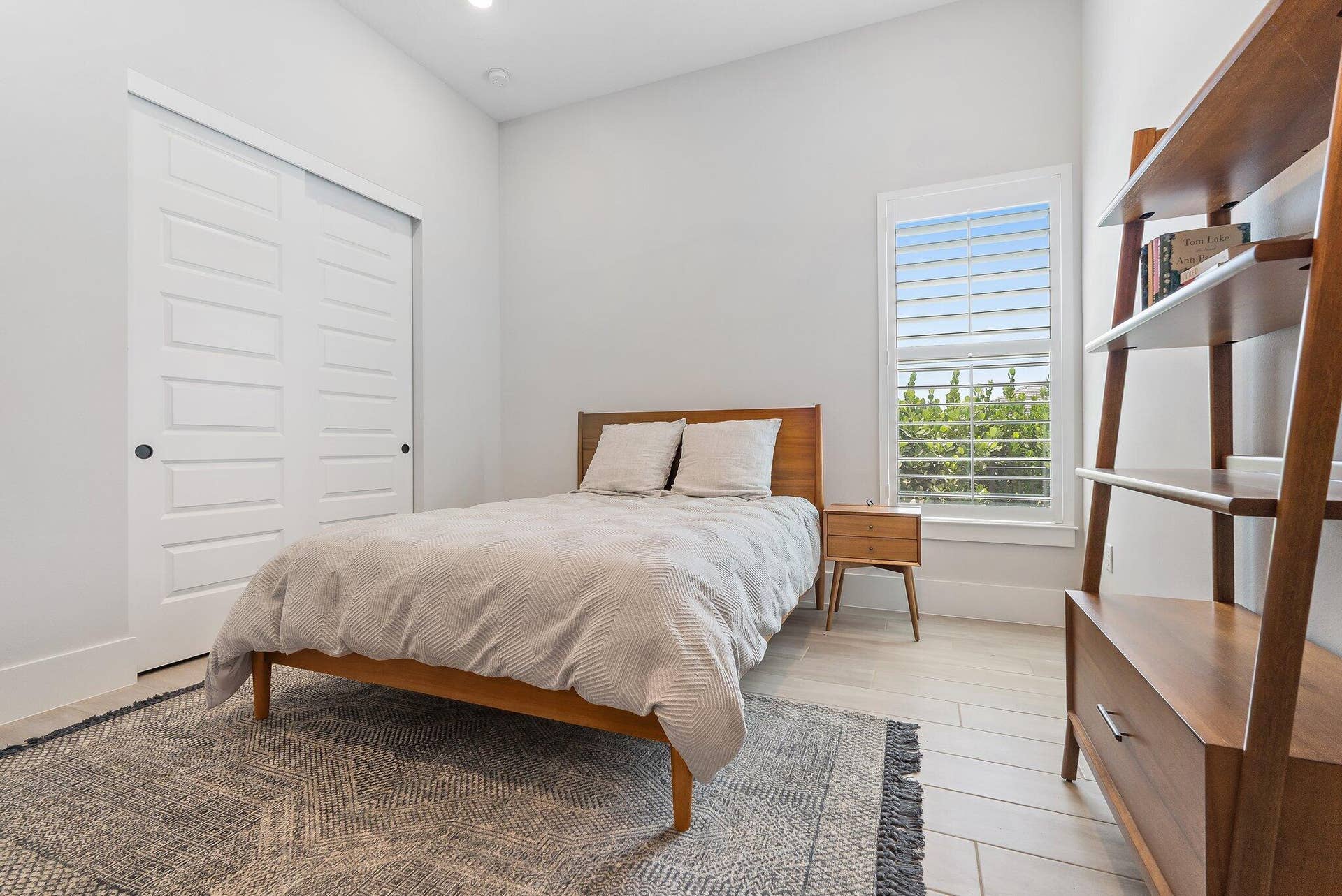 20049 SE Bridgewater Drive, Jupiter, FL 33458 1st FL Gues Bedroom