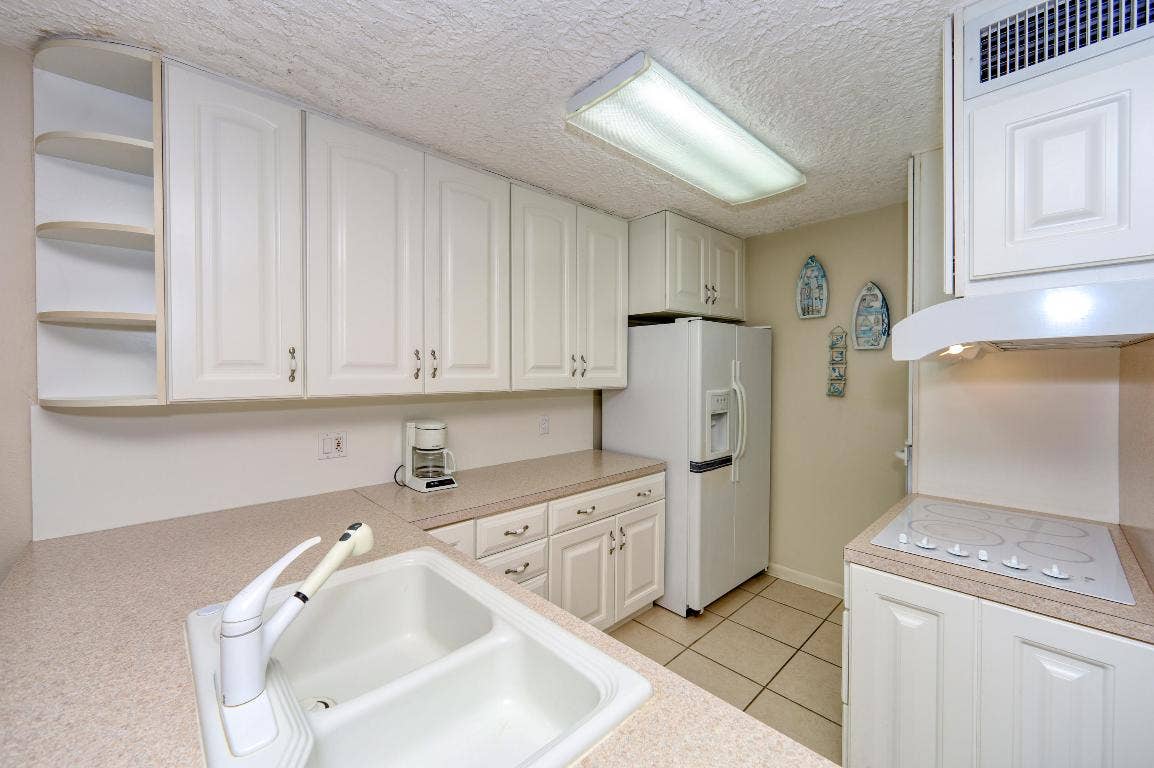 5060 N Ocean A Drive, #A, Riviera Beach, Riviera Beach, FL 33404 5060 N Ocean A Drive, #A, Riviera Beach, Riviera Beach, FL 33404
