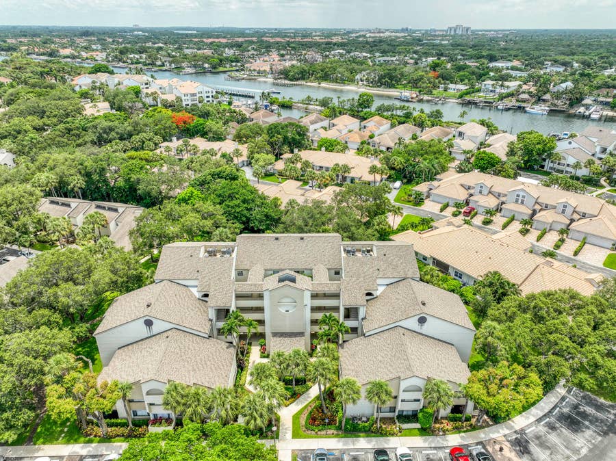 Property photo for 325 Oak Harbour Drive, Juno Beach, FL
