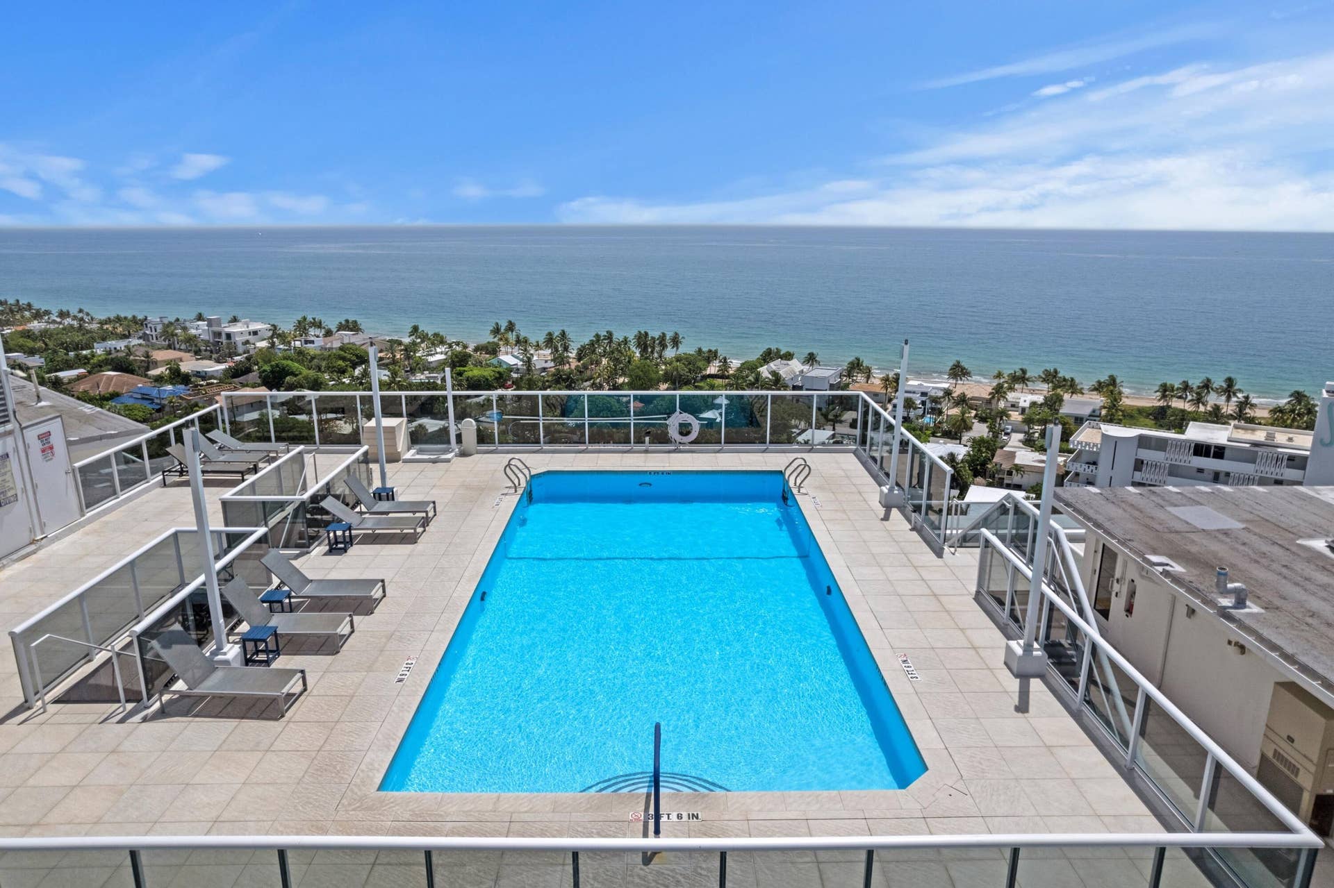 Pool & Patio