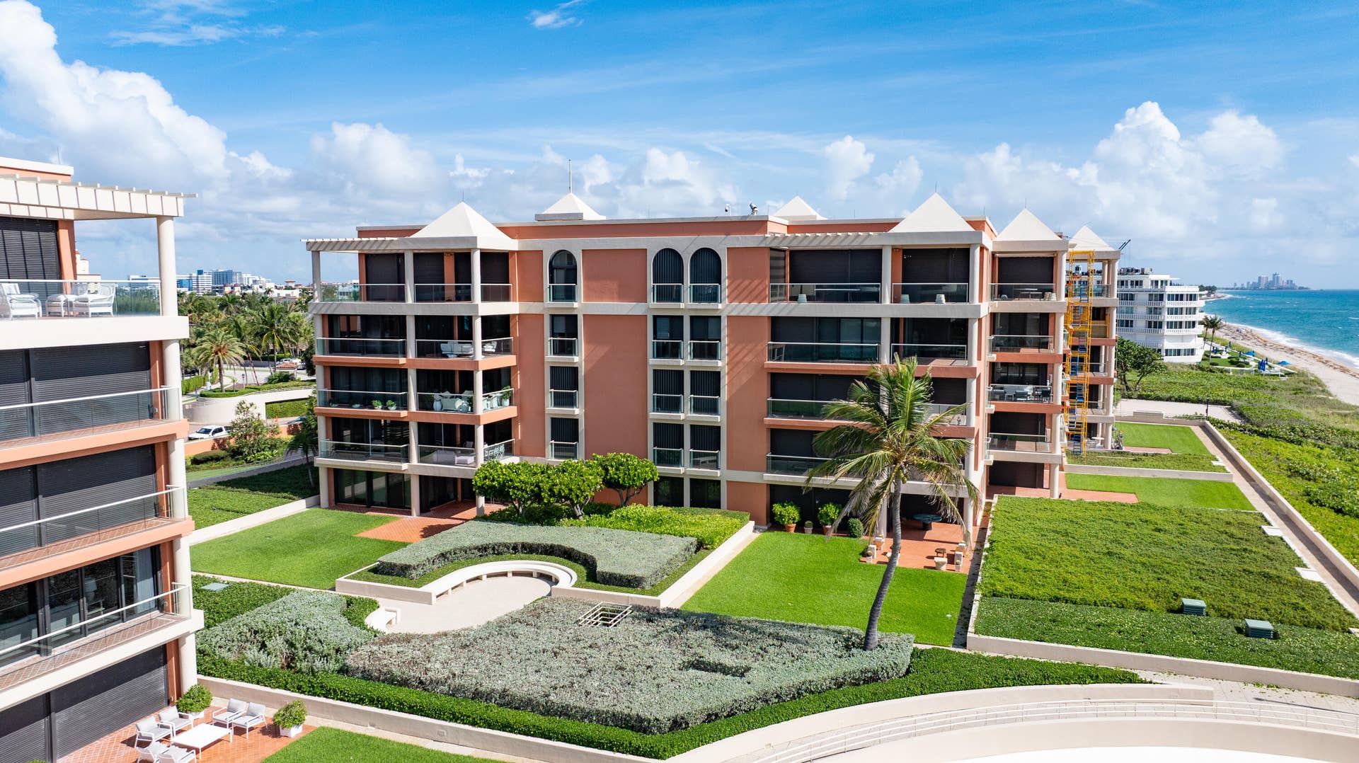 2 N Breakers Row, #N25, Palm Beach, FL 33480 2 N Breakers Row35