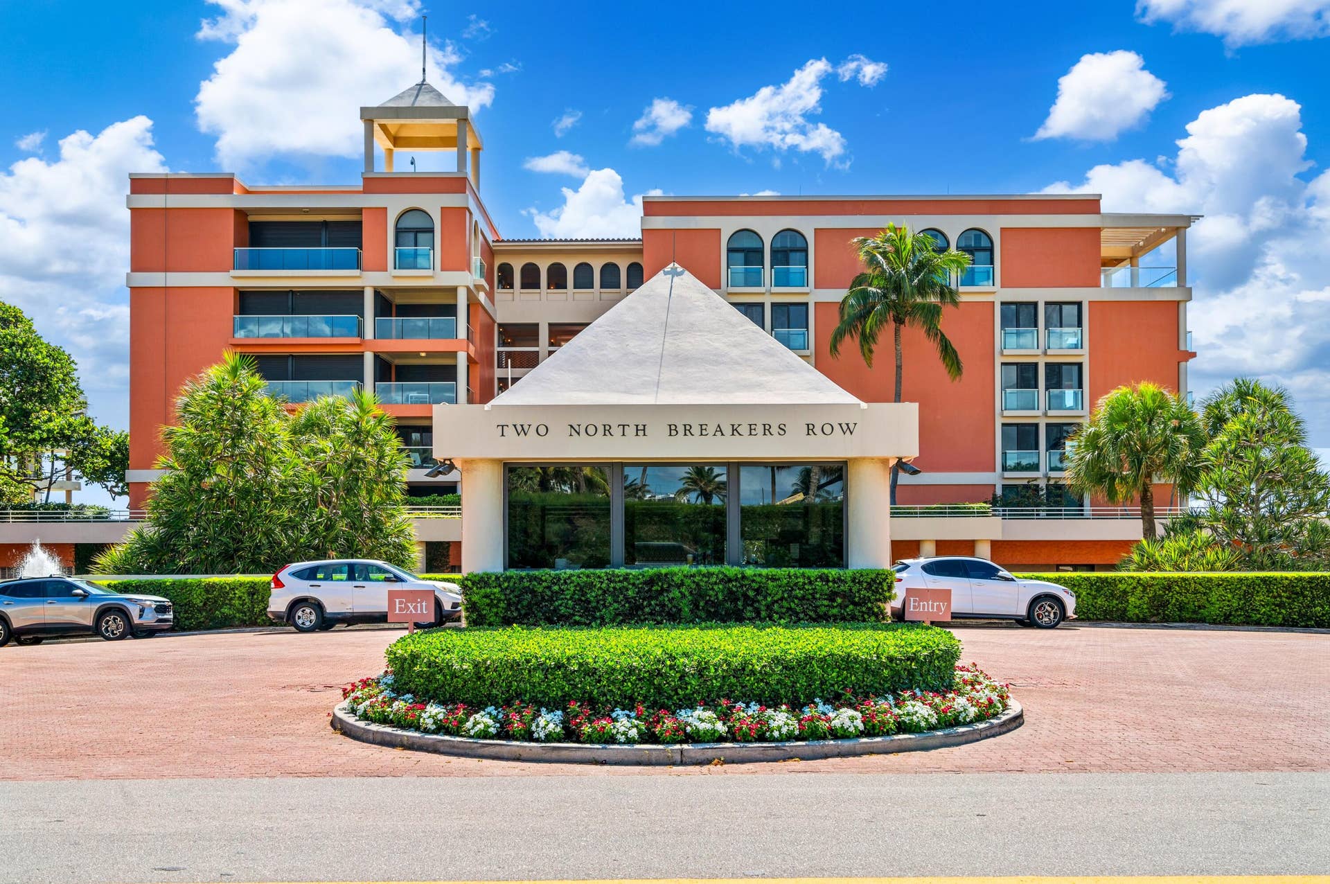 2 N Breakers Row, #N25, Palm Beach, FL 33480 mls_FRONT_STRAIGHT_DT