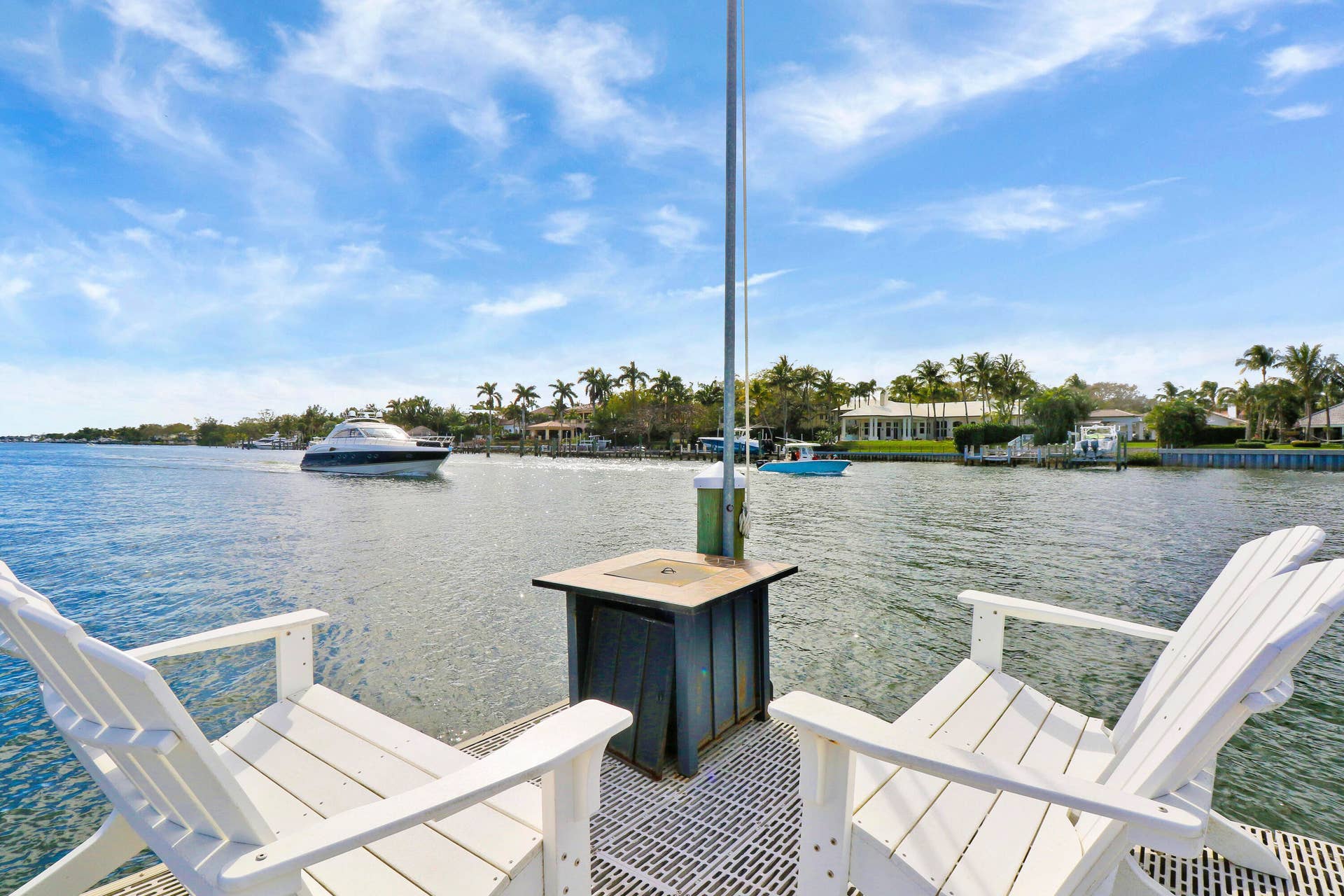 Sitting Area in Marina
