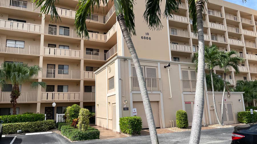 Property photo for 6866 Huntington Lane, #305, Delray Beach, FL