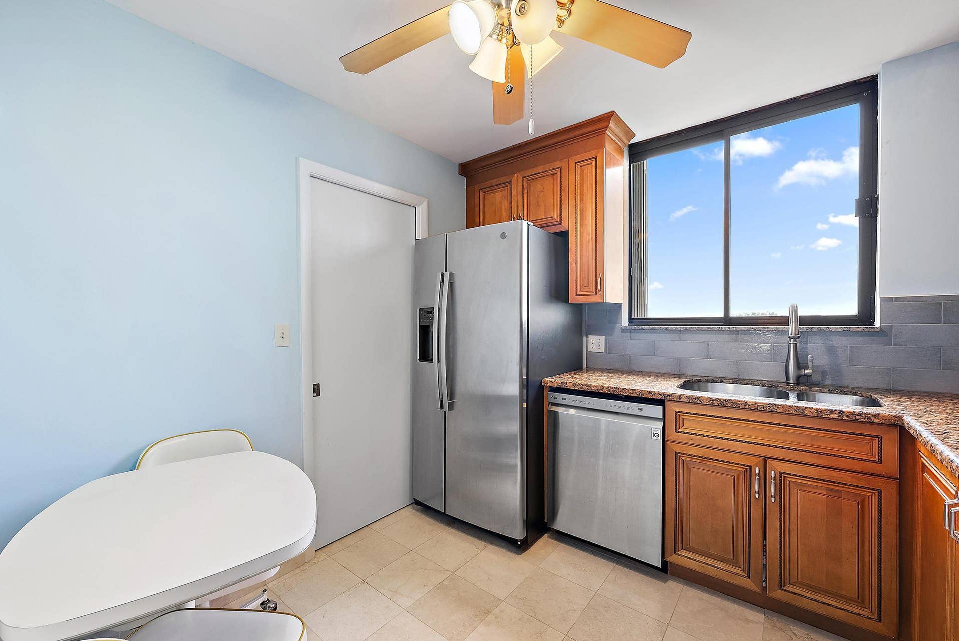400 Ocean Trail Way 601-9
