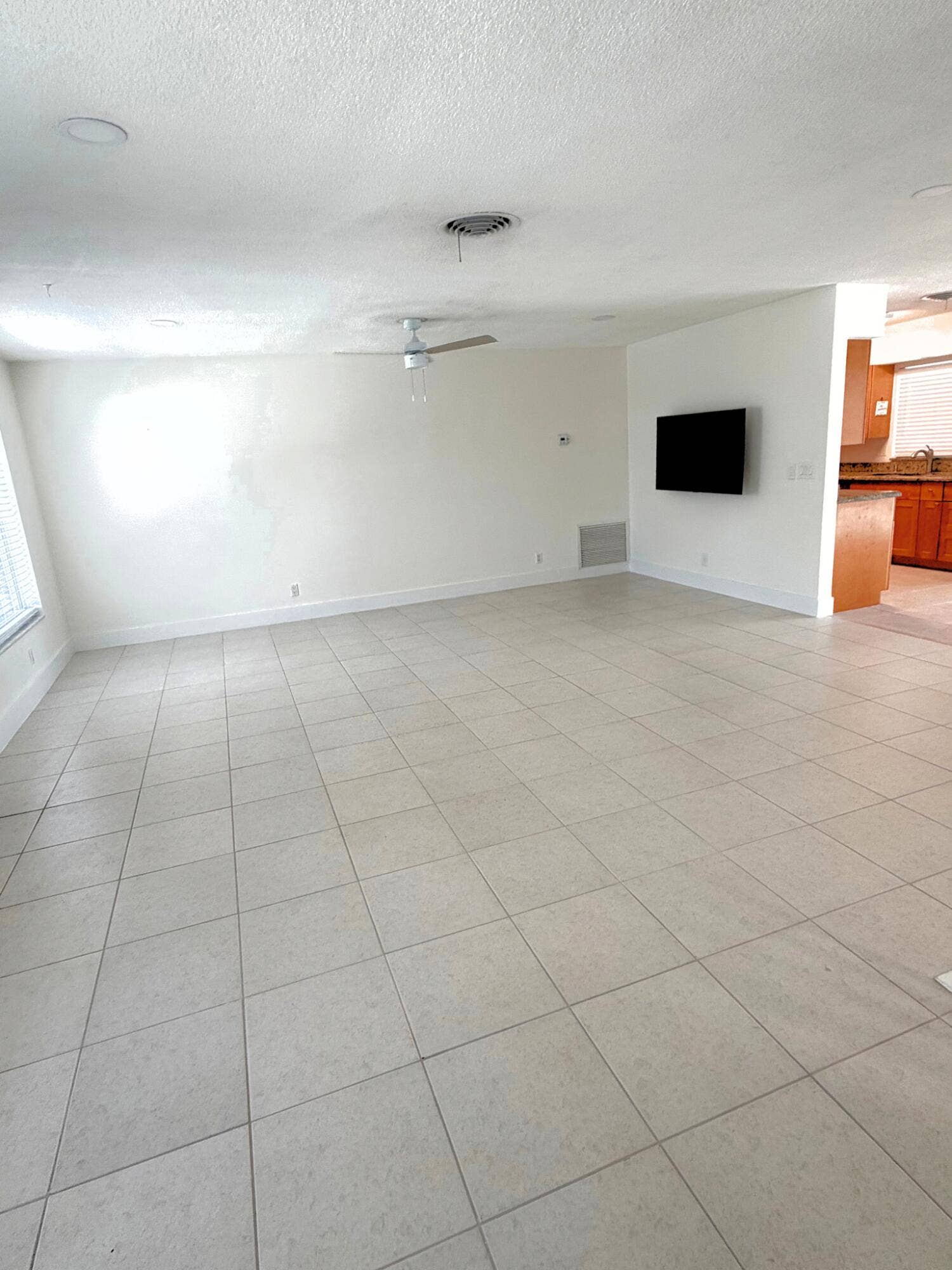 1260 Manor Drive, Riviera Beach, Riviera Beach, FL 33404 Manor Dr (12)