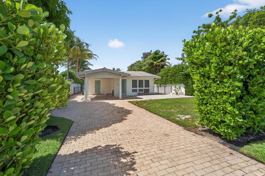 Property photo for 101 NE 11th Street, Delray Beach, FL