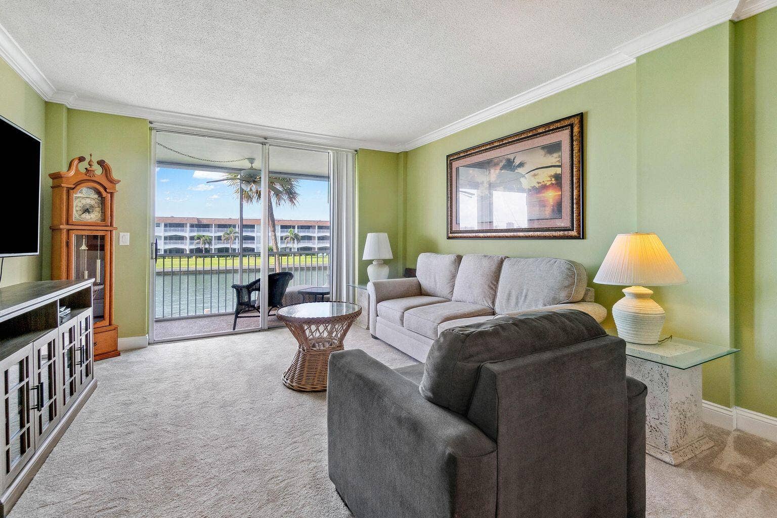 100 Paradise Harbour Boulevard, #208, North Palm Beach, FL 33408 Living Area