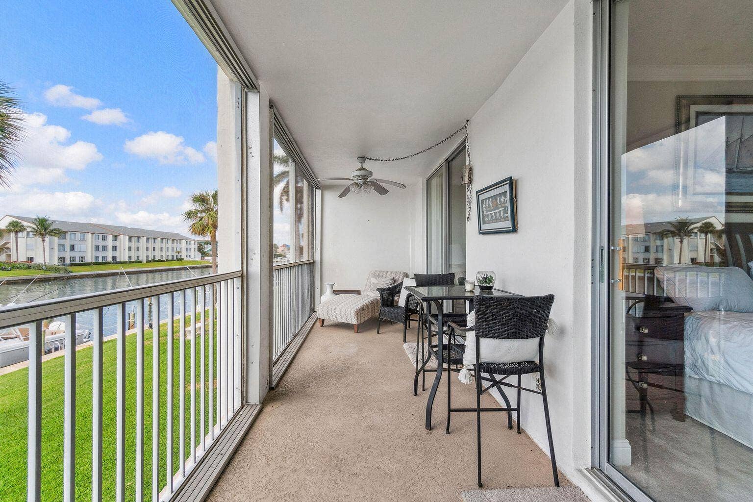 100 Paradise Harbour Boulevard, #208, North Palm Beach, FL 33408 Double Balcony