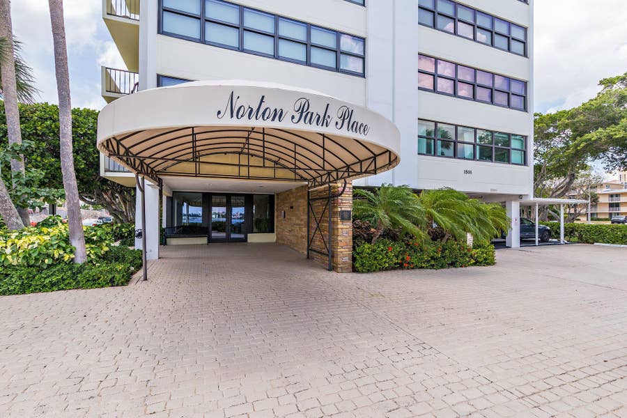 Property photo for 1501 S Flagler Drive, #3a, West Palm Beach, FL