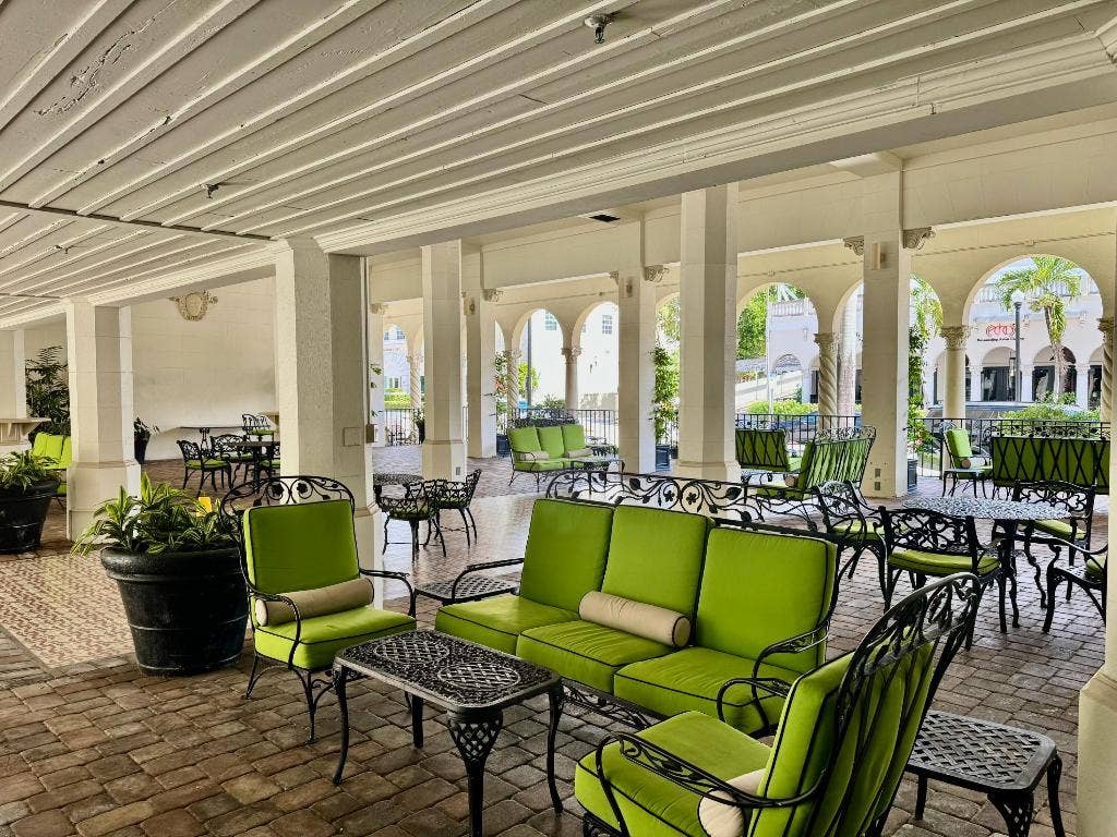 235 Sunrise Avenue, Unit # 2008, Palm Beach, FL 33480