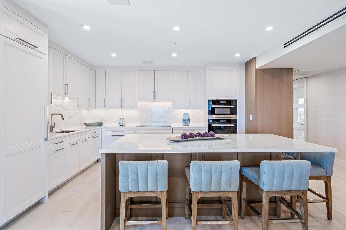 5150 N Ocean Drive, #1903, Singer Island, FL 33404