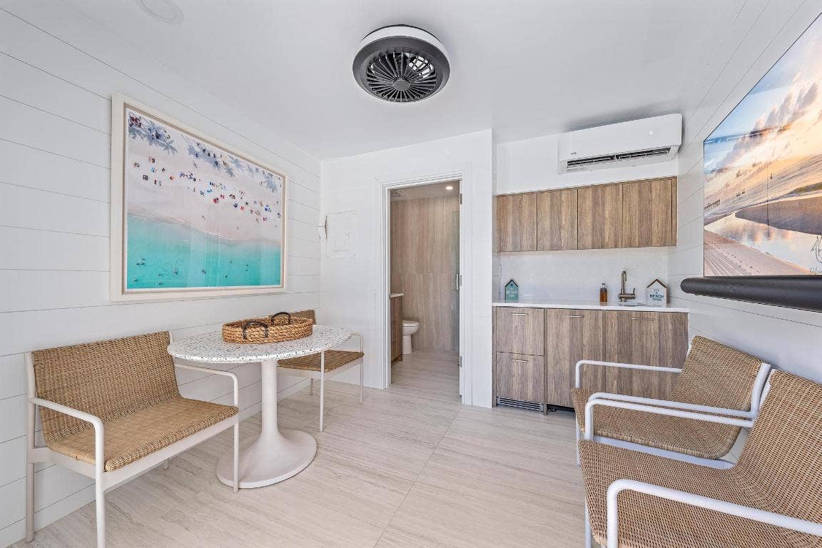 5150 N Ocean Drive, #1903, Singer Island, FL 33404