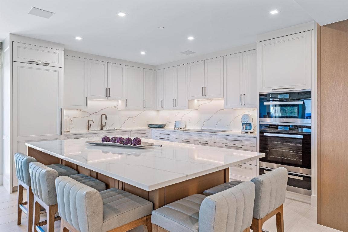 5150 N Ocean Drive, #1903, Singer Island, FL 33404