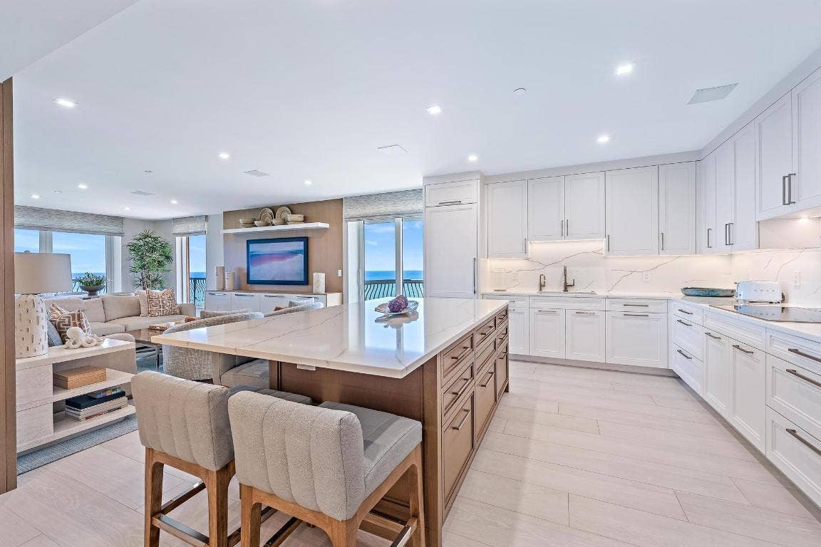 5150 N Ocean Drive, #1903, Singer Island, FL 33404