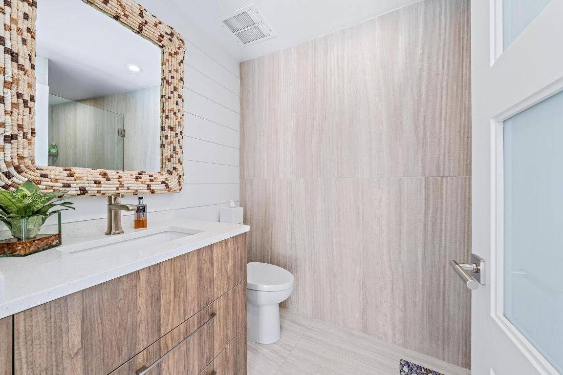 5150 N Ocean Drive, #1903, Singer Island, FL 33404