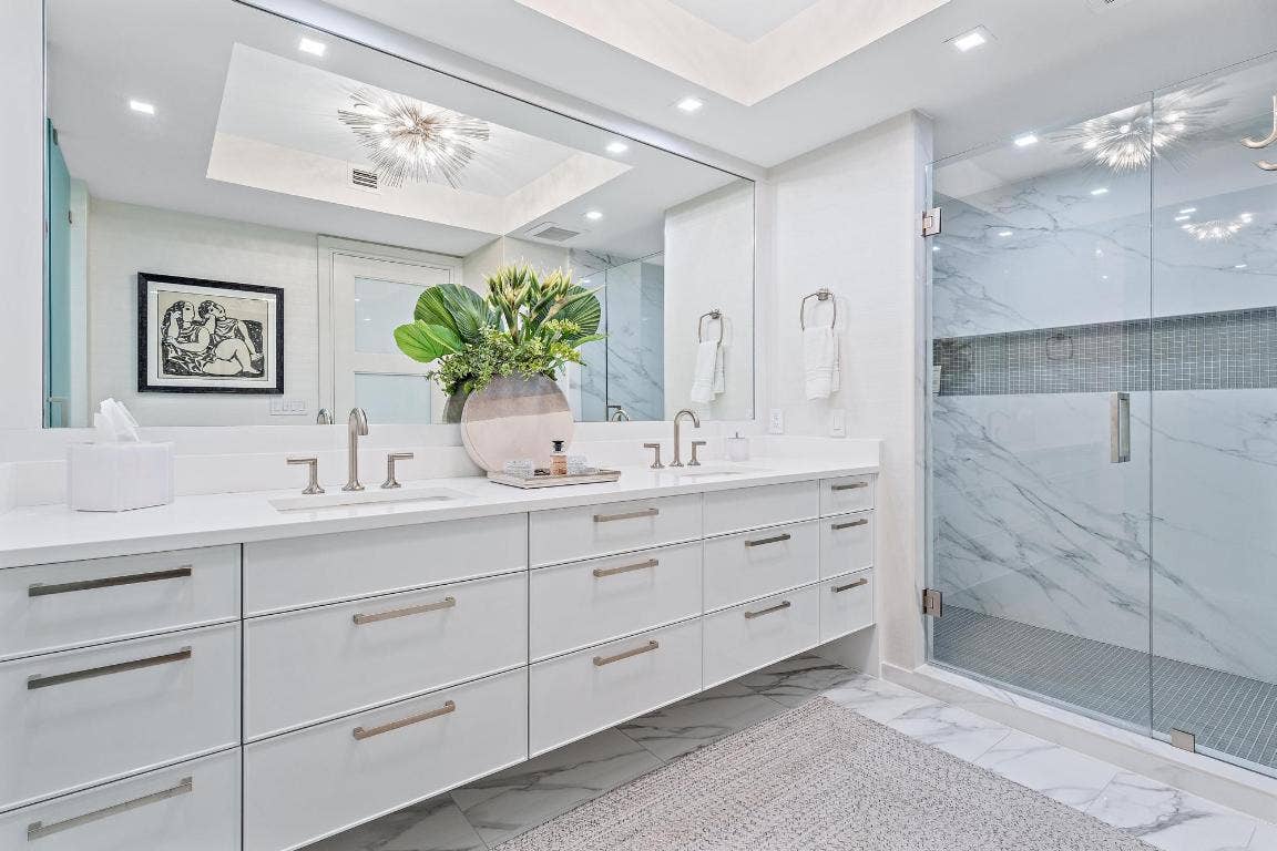 5150 N Ocean Drive, #1903, Singer Island, FL 33404